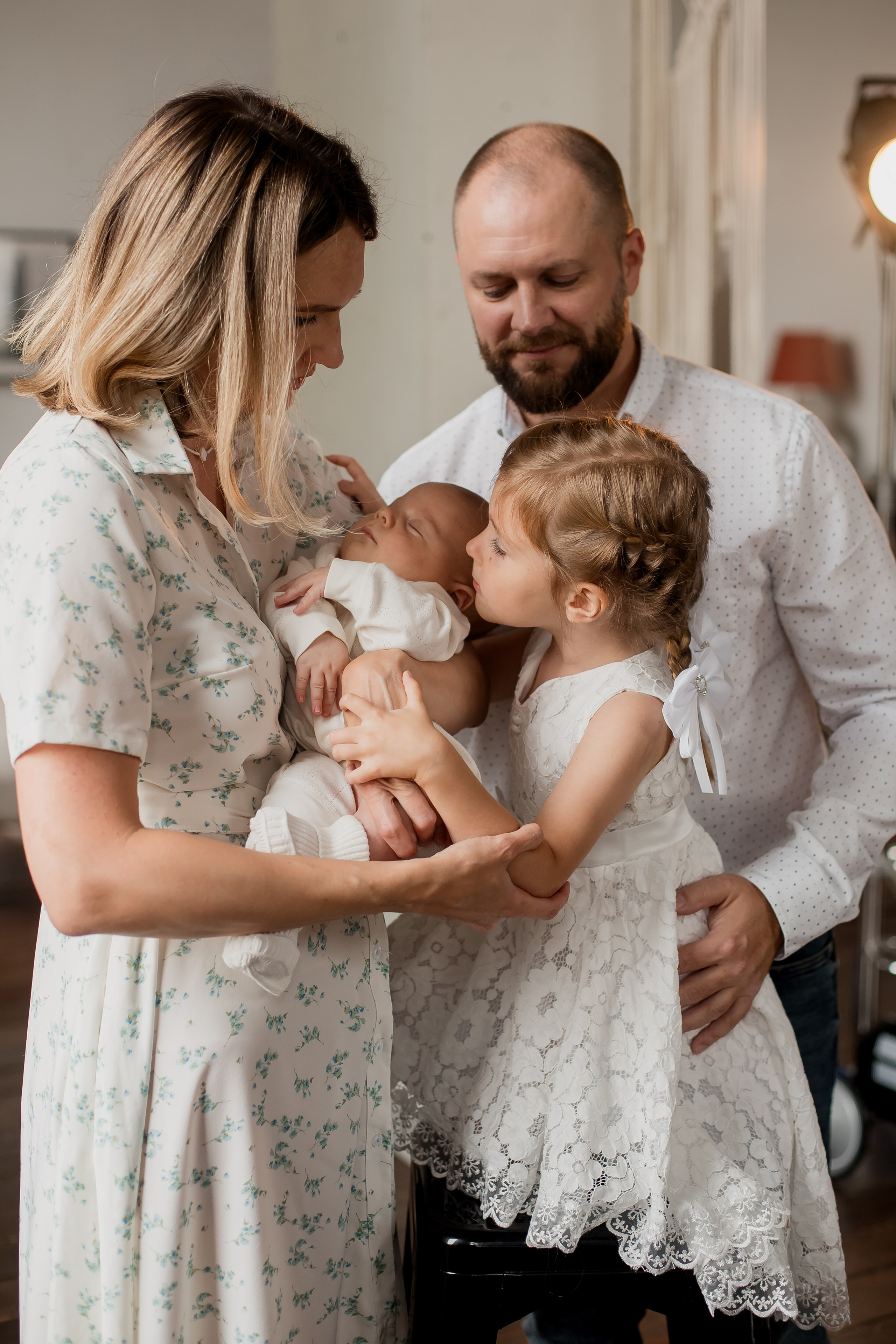 Семейная фотосессия в студии. Фотограф в Москве Авдеева Мария