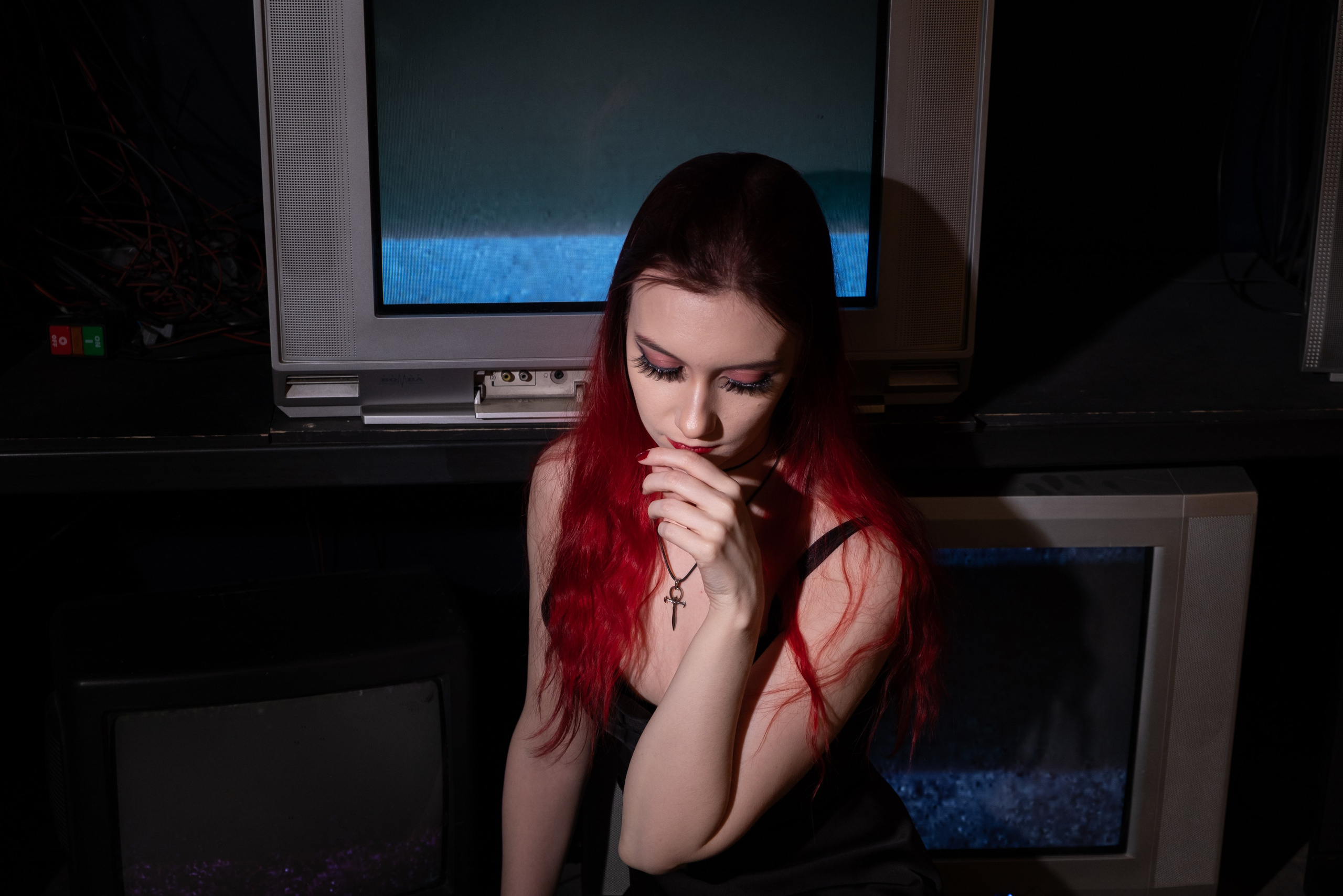 Гранж фотосессия. Креативный фотограф в Москве Арапова Виталия