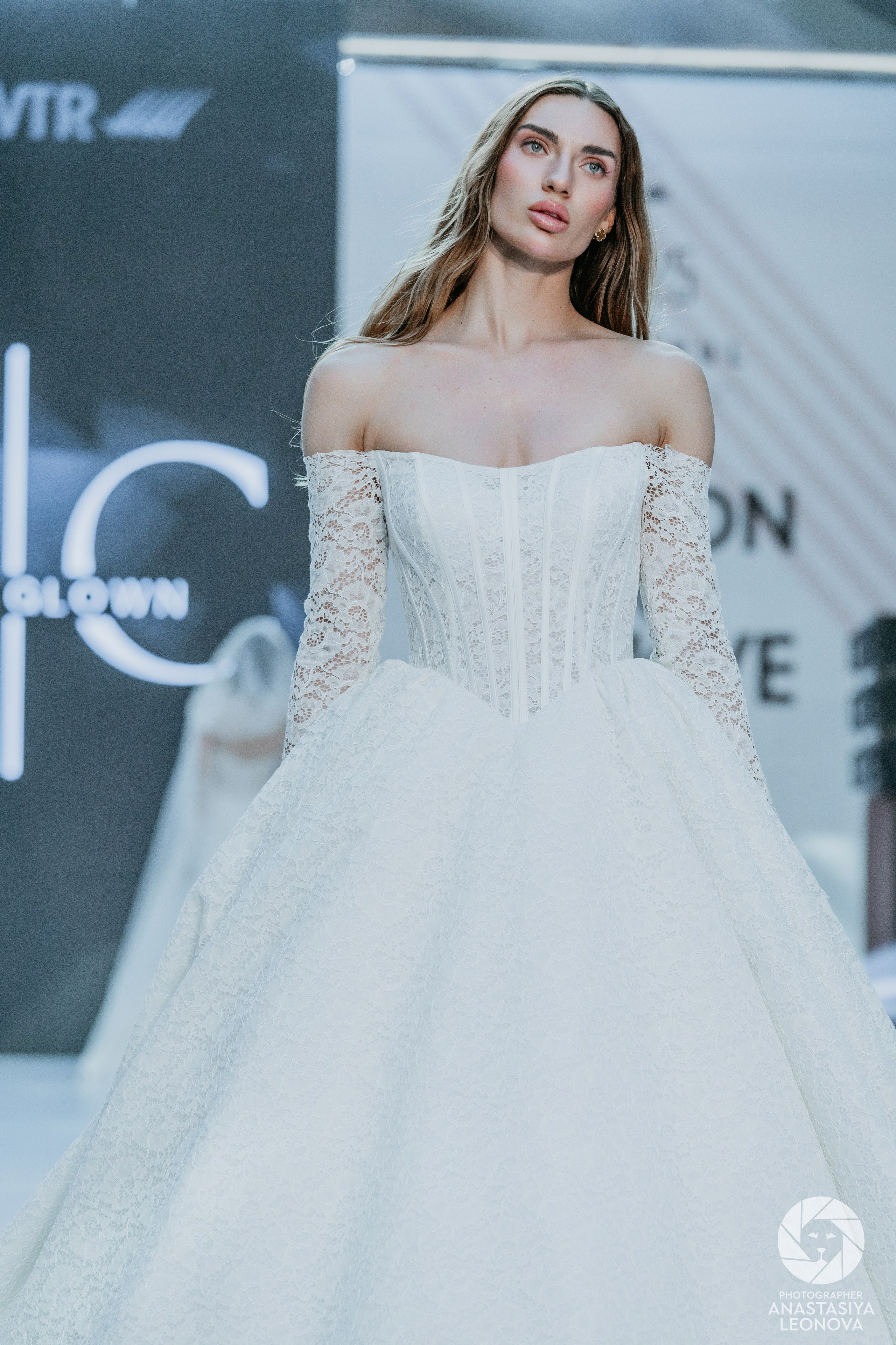 Fashion Week Türkiye [spring, 2025]. Anastasia Leonowa