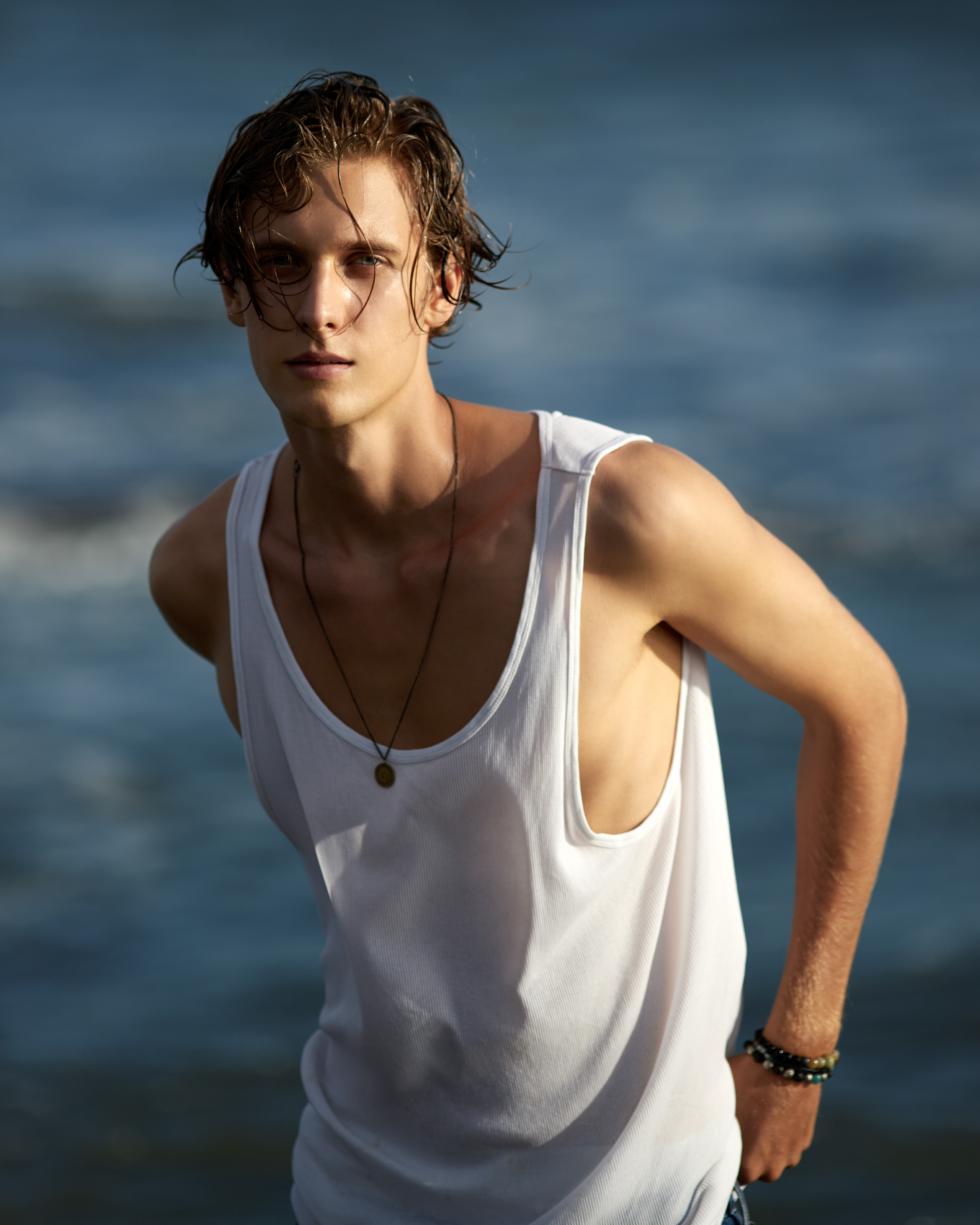 Male. Фэшн фотограф на Бали