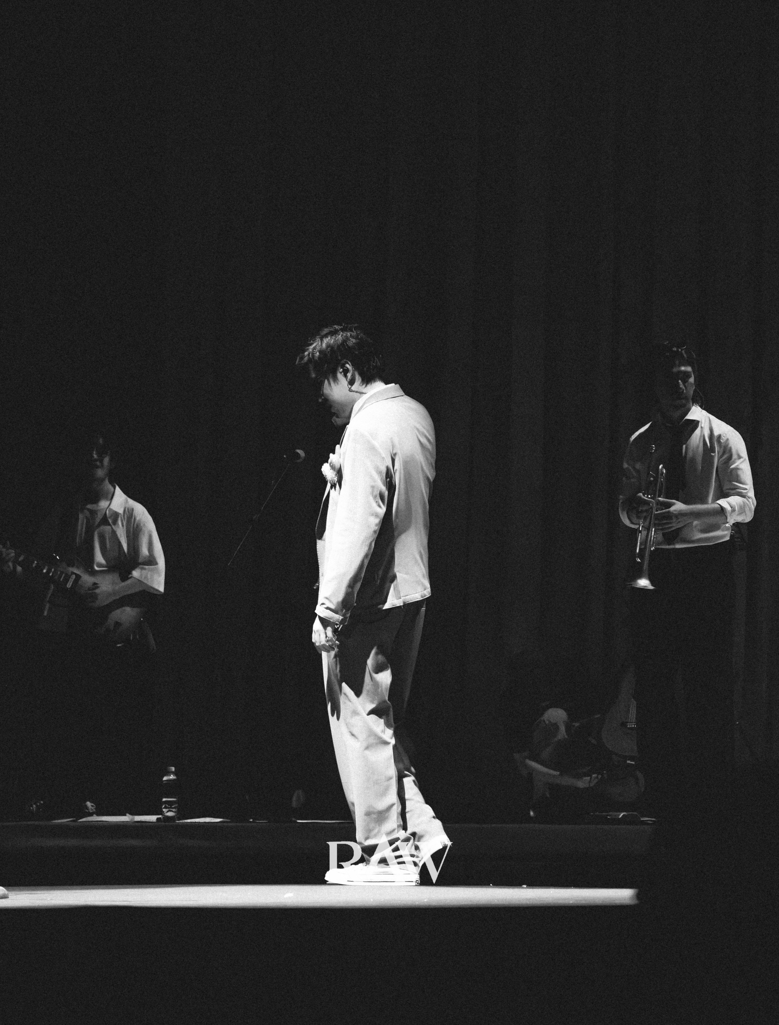 M'Dee Solo Concert. Maksiimiliano Raw фотограф Алматы