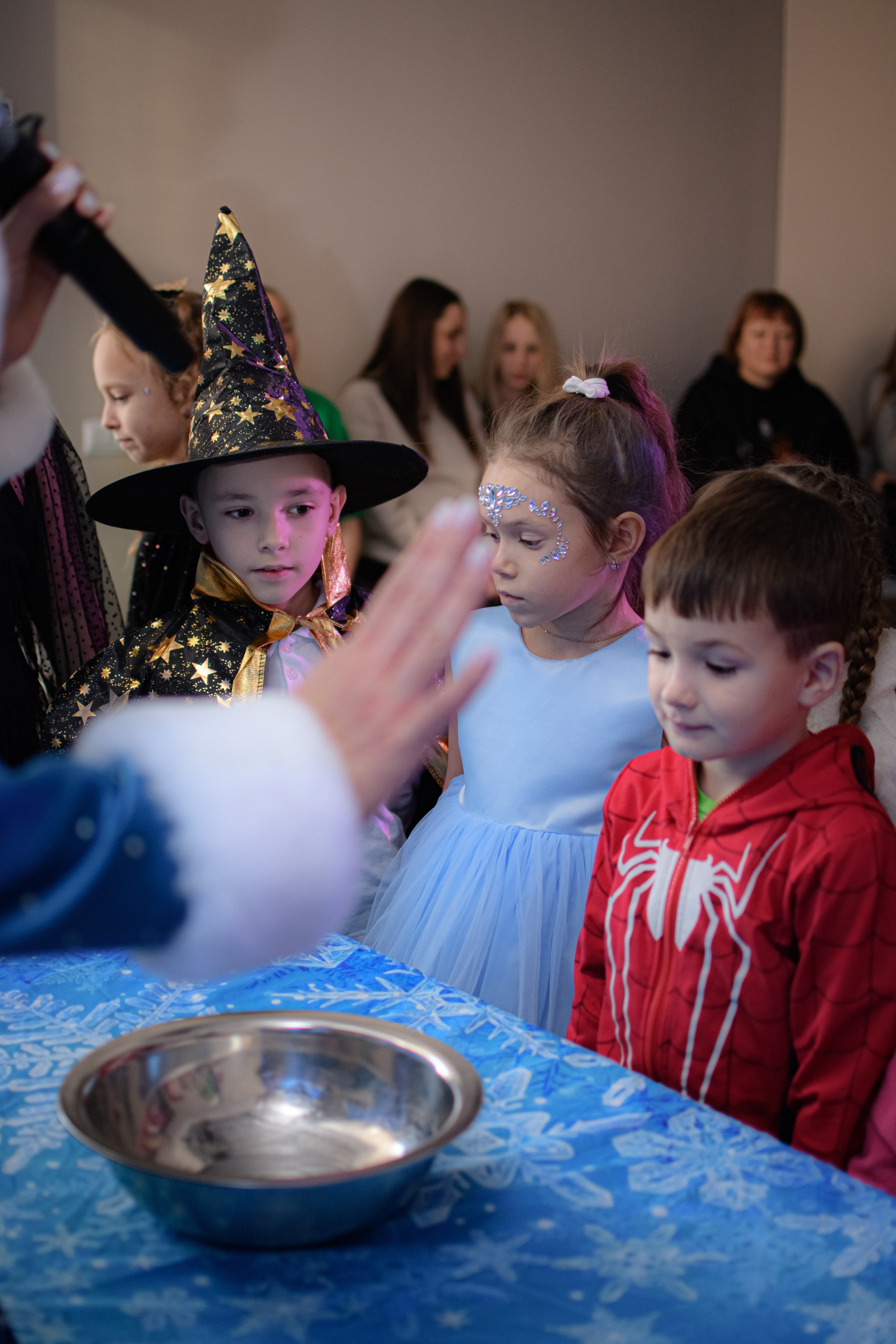 HAPPY NEW YEAR. Photokarish