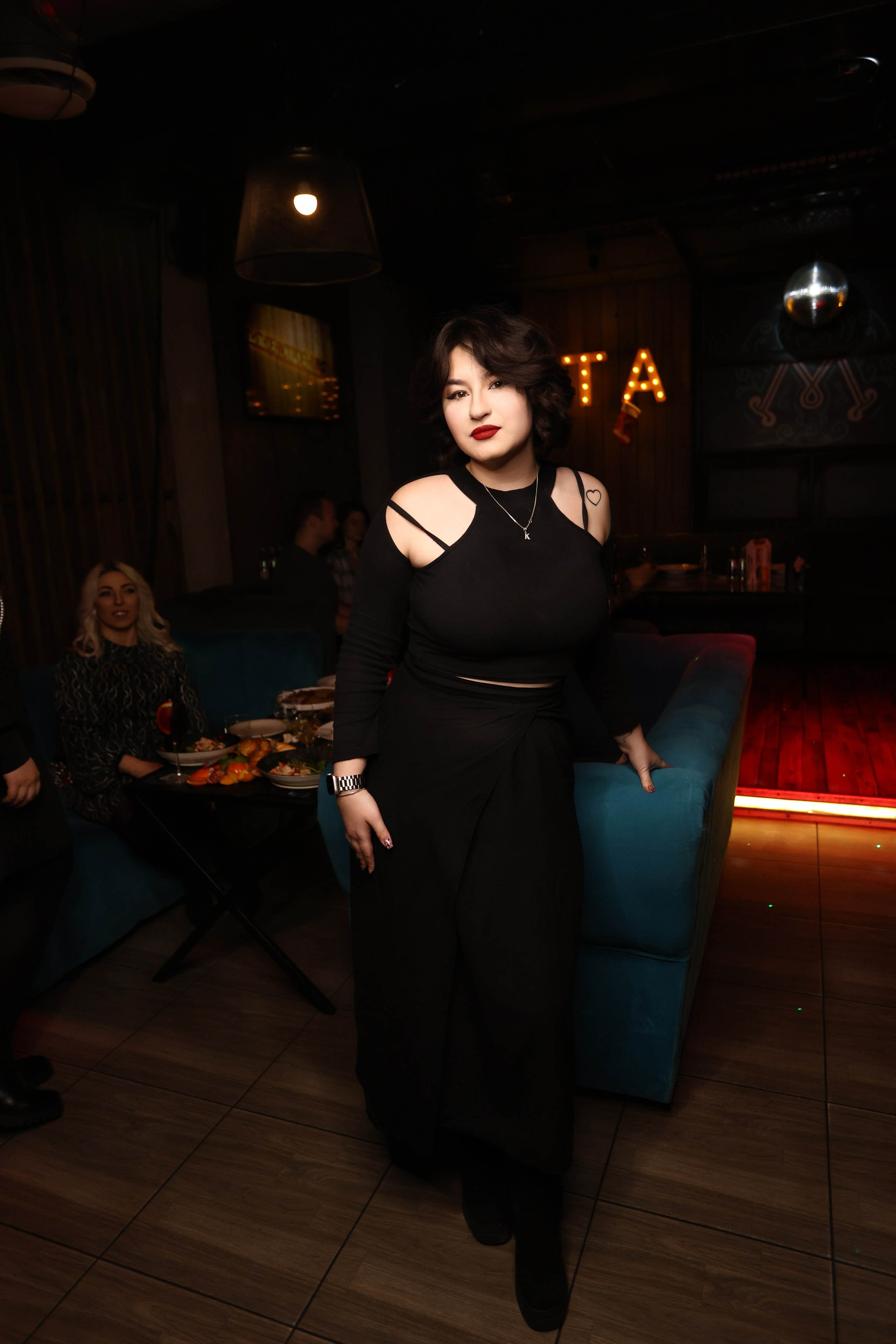 New Year 21-12-24. Мята Спортивная — Кальянная, караоке, бар в Минске