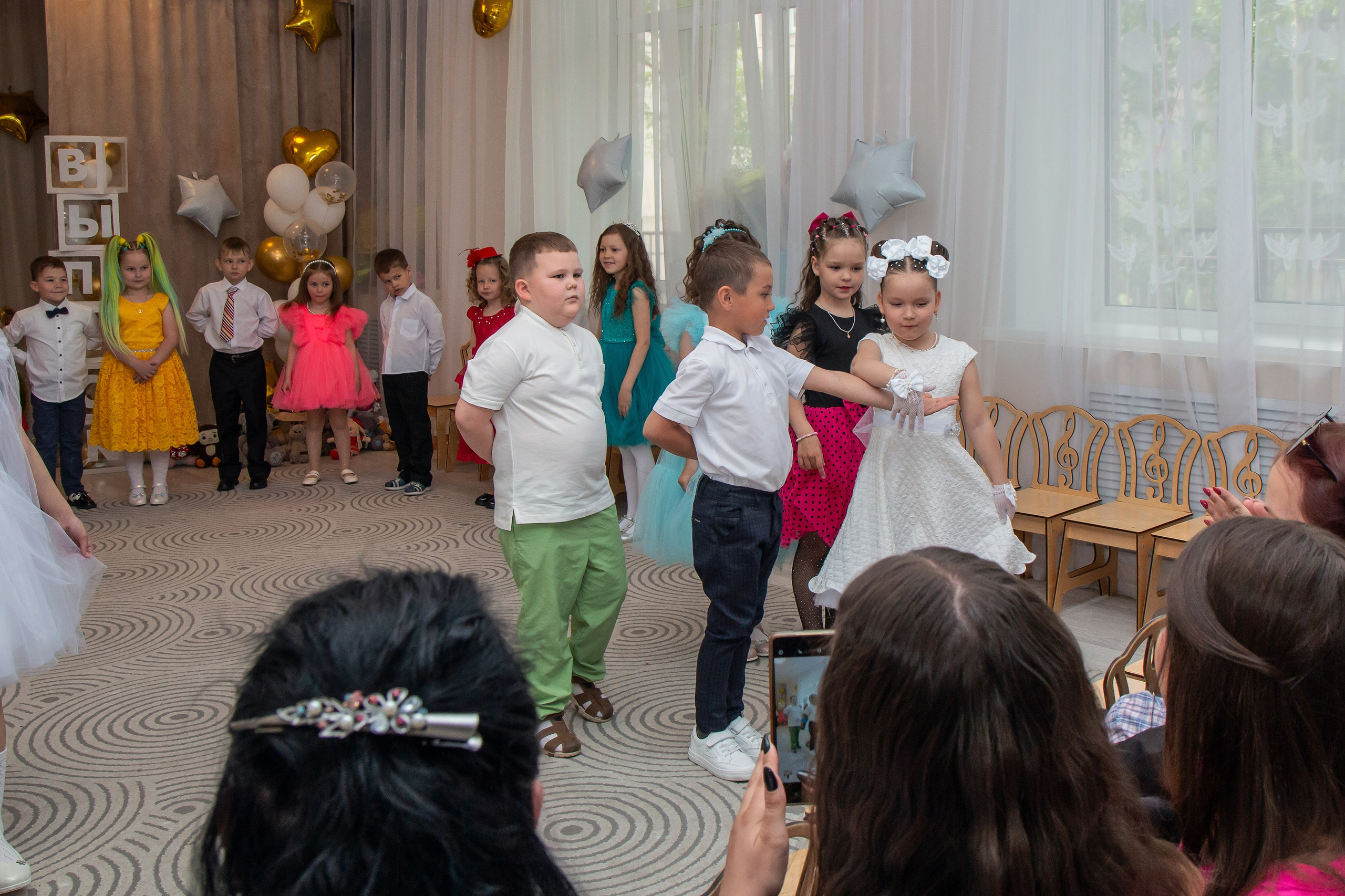Впускной вечер в ДС «Солнышко» — 2025 г. Фотограф в Шелехове, лучшие выпускные альбомы в Шелехове
