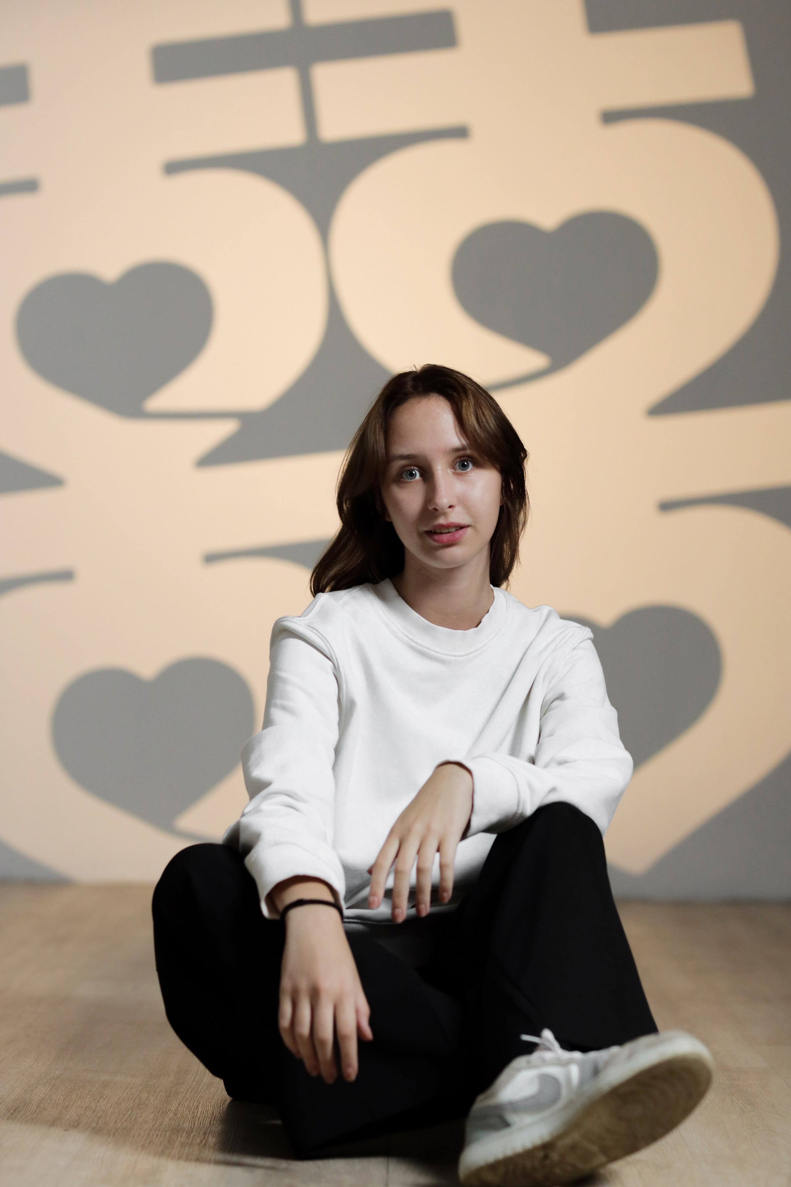 Стильный выпускной альбом «Золото». Выпускные альбомы в Тюмени для школ, садов, вузов спортивных секций