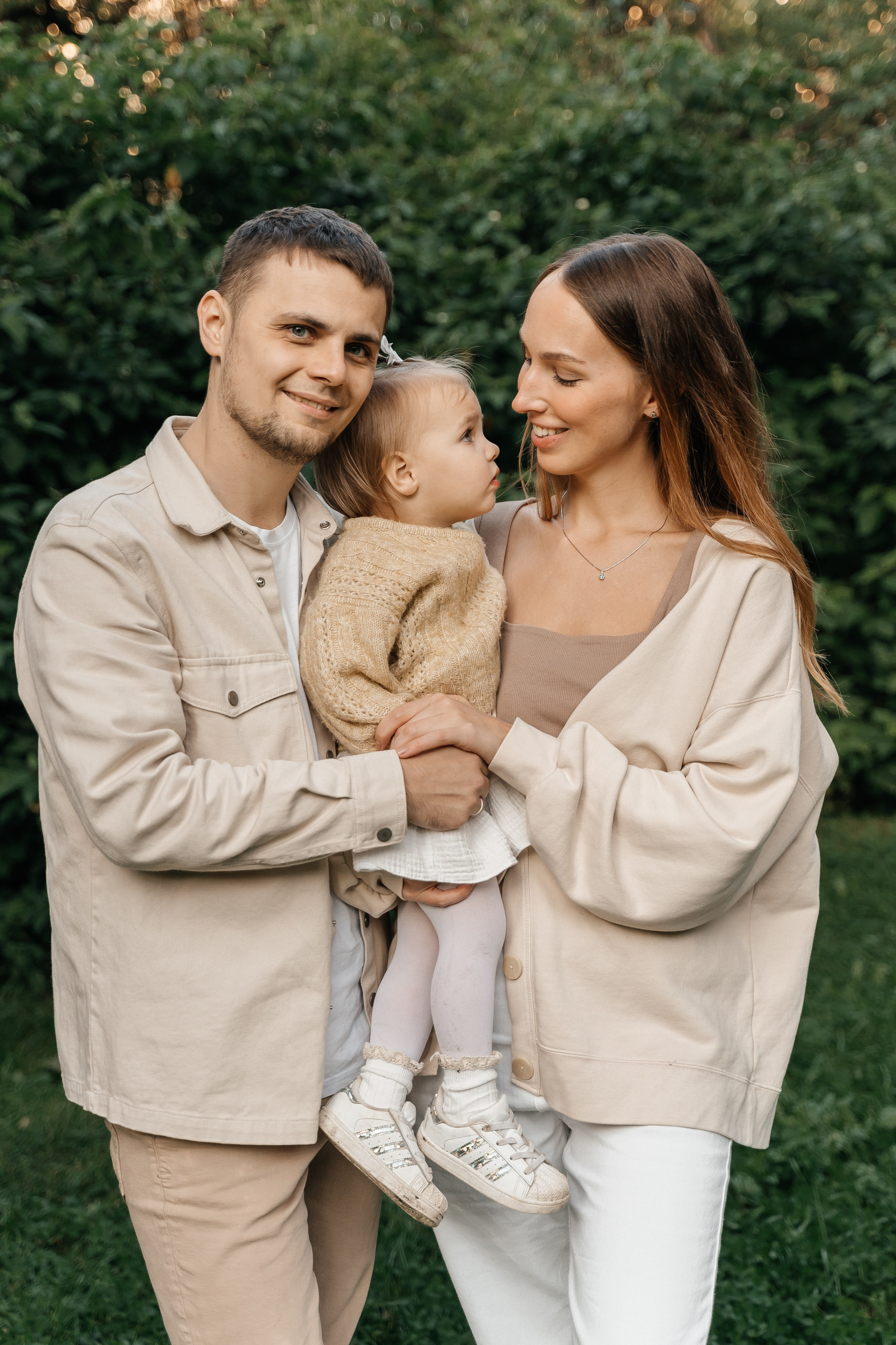 Лёша, Ксюша и Вика. Волик Мария