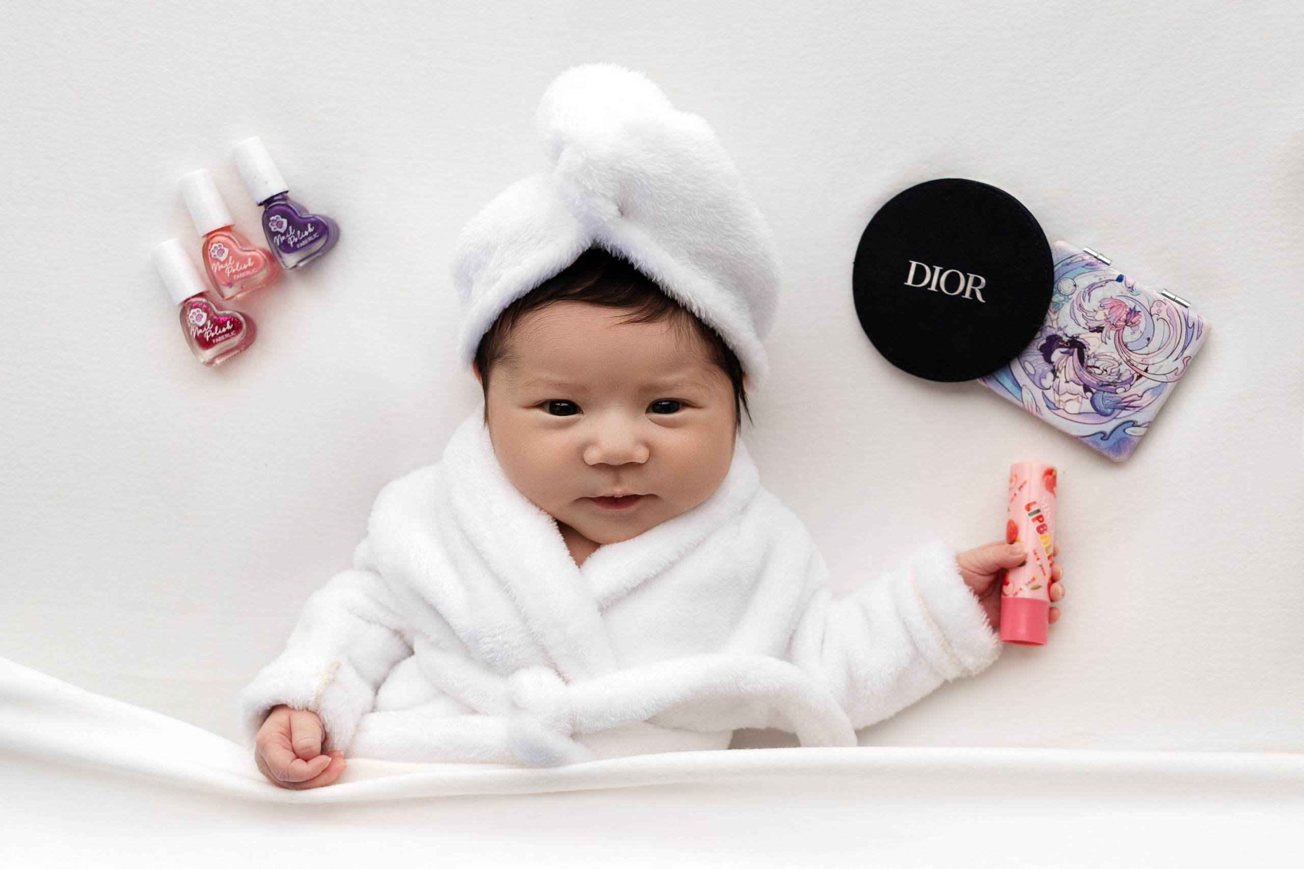 Newborn classic. Женский и newborn фотограф Айжан Шарафи в Алматы