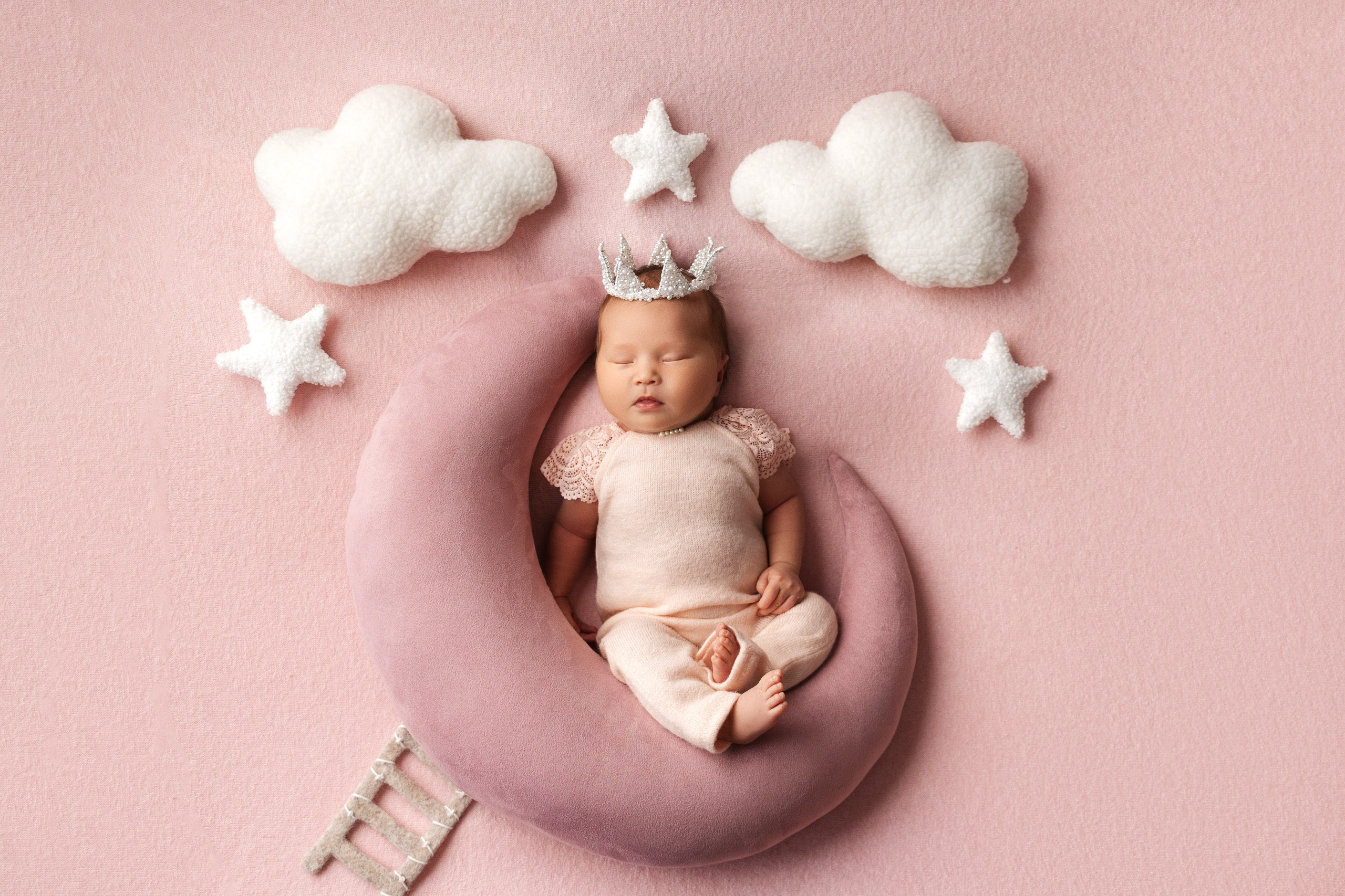 Newborn classic. Женский и newborn фотограф Айжан Шарафи в Алматы
