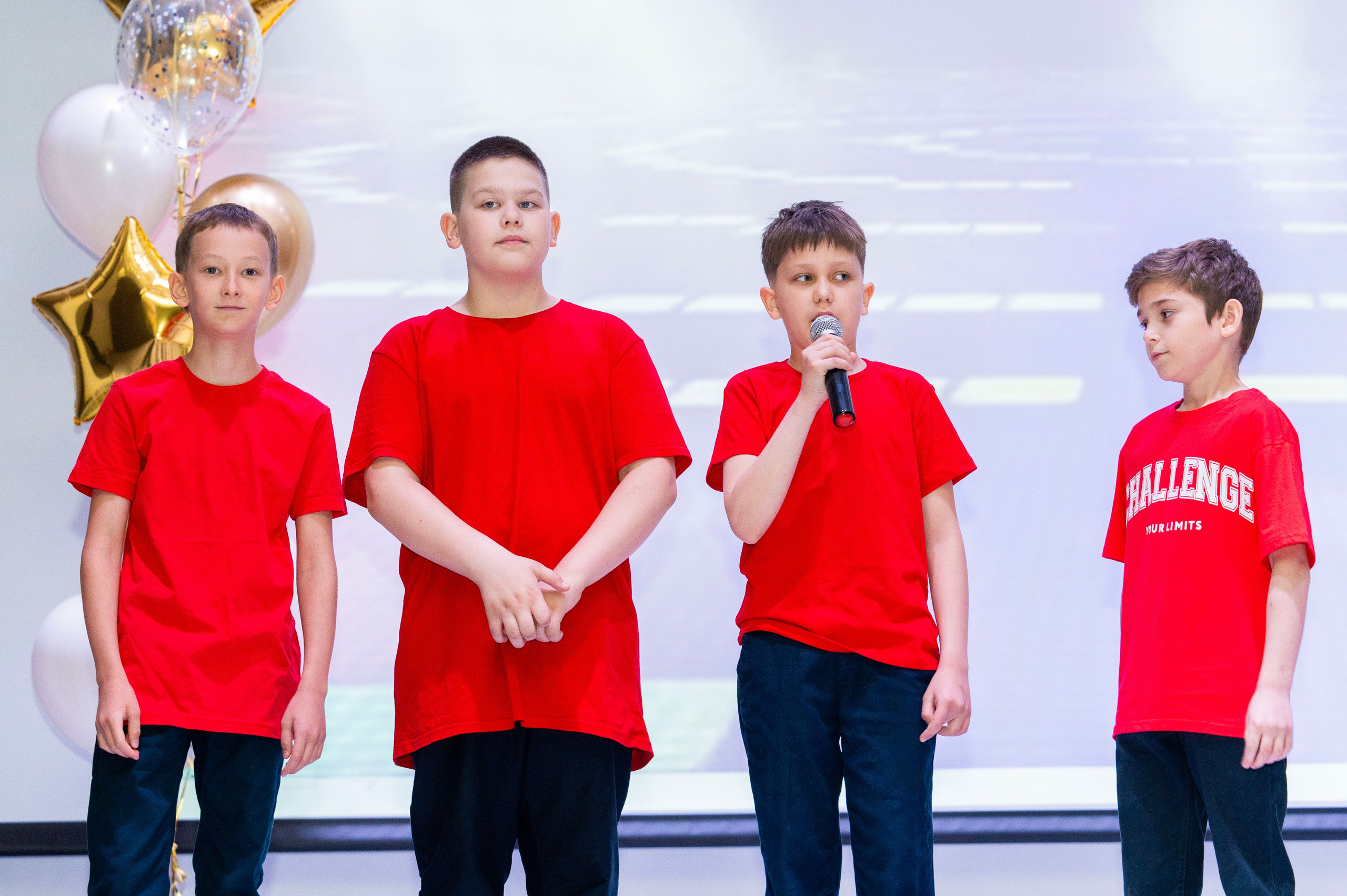 Выпускные 4 классы. Фотограф Юлия Попова