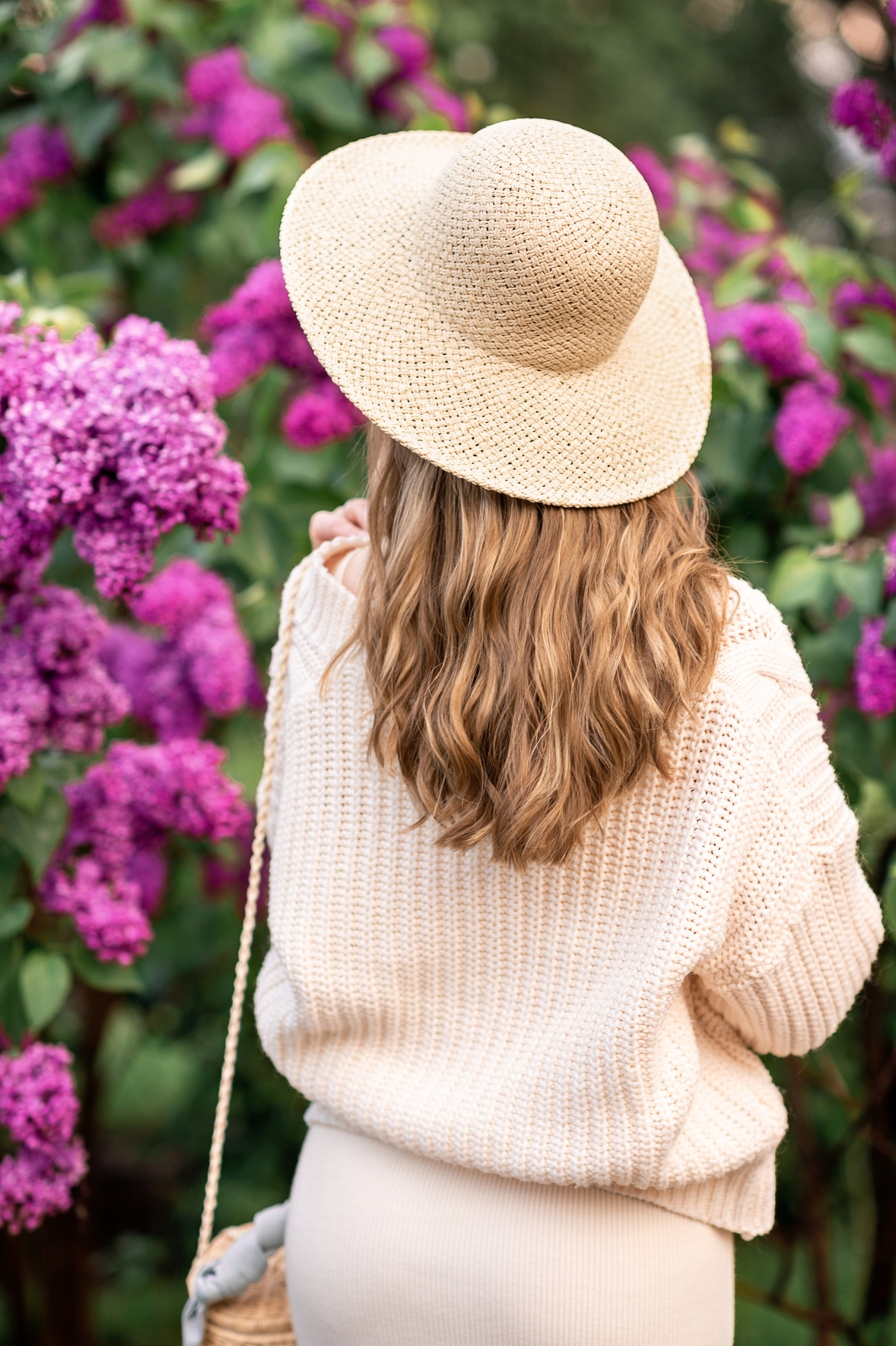 Фотосессия в сирени. Фотосессии в Москве, женский и семейный фотограф Юлия Михайленко