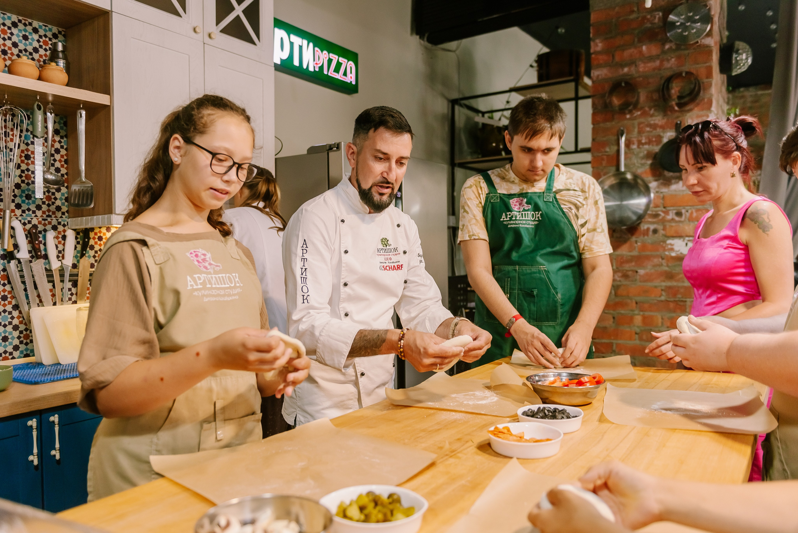 Инклюзивная кухня добра в Артишок 30. 07.35. Детский фотограф, семейный фотограф и репортажи в Кемерово