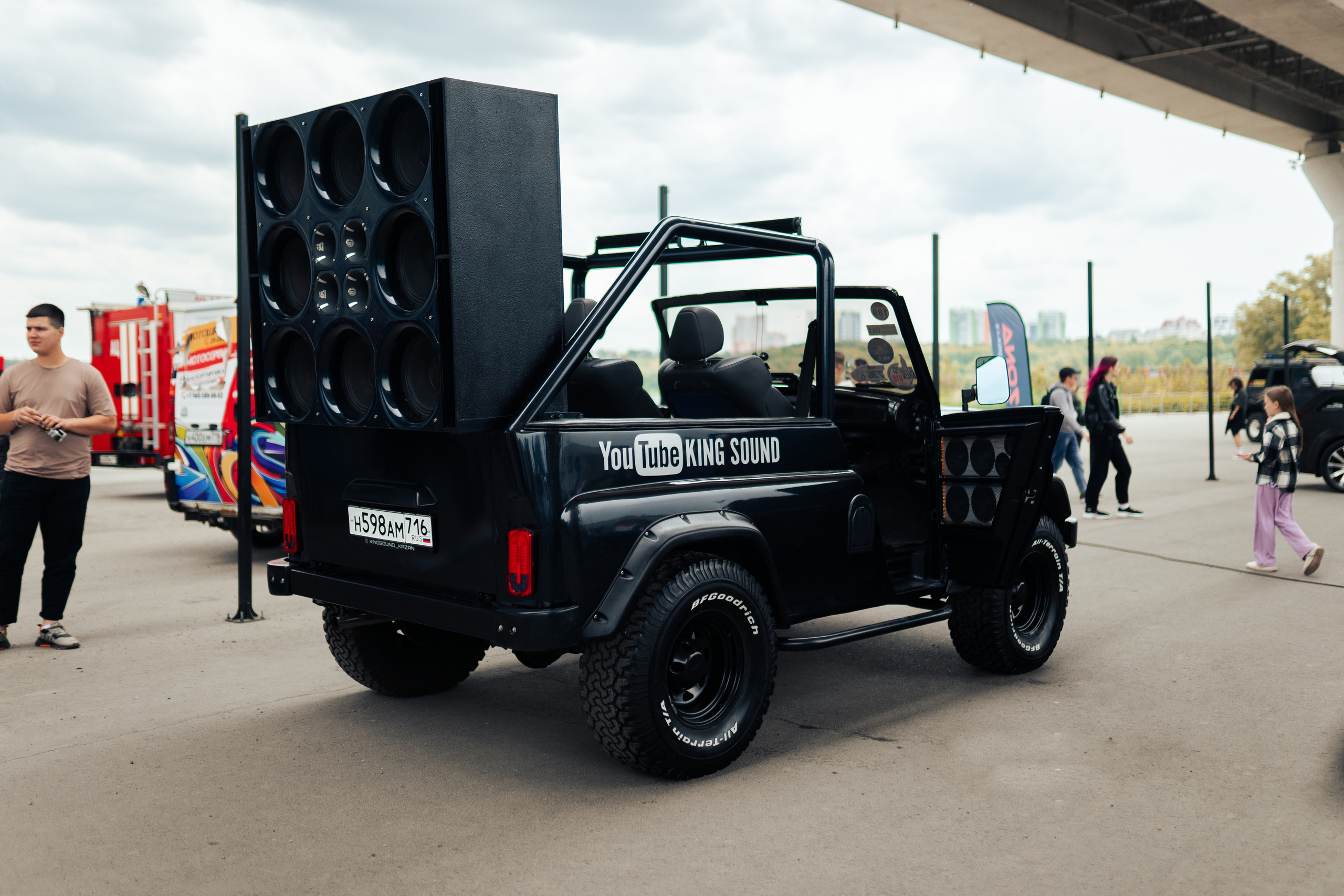 День молодежи 2023. Фотограф в СПБ Алмаз Камаев