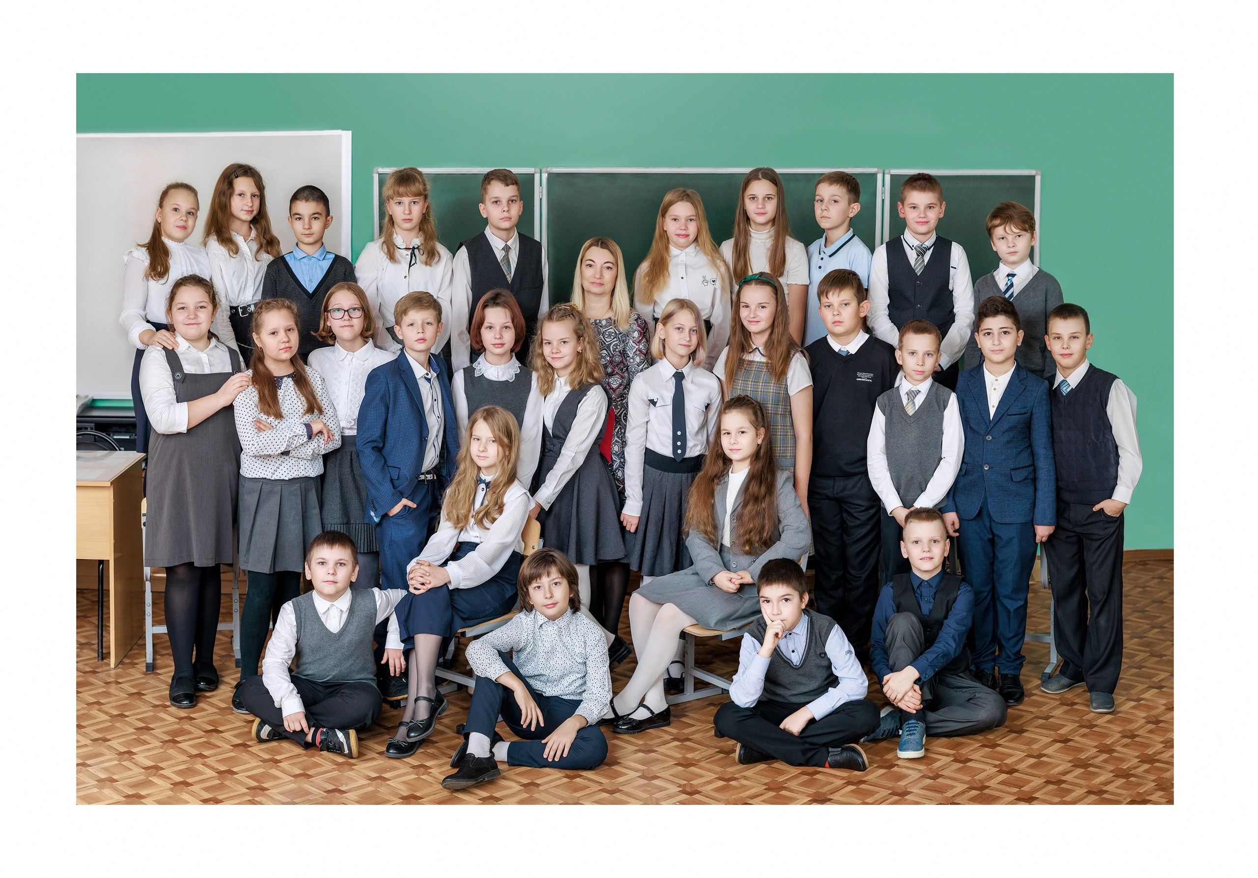 Общее фото «Все вместе» Одним кадром. Выпускные фотокниги, фотосъемка, видеосъемка в Челябинске и области