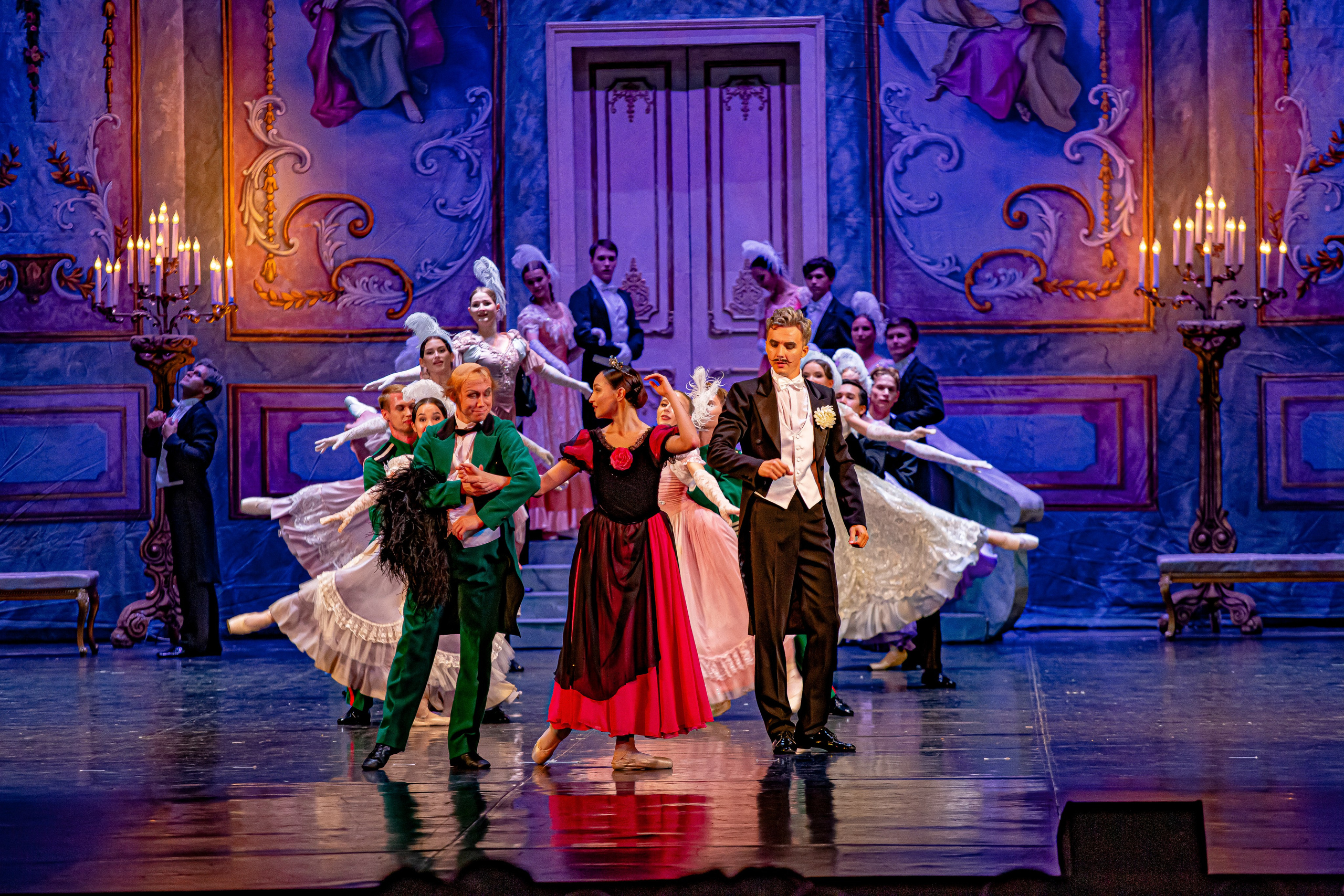 Анюта — спектакль — премьера на сцене Зимнего театра Марийского театра оперы и балета. Фотограф в Сочи Юрий Шептаев