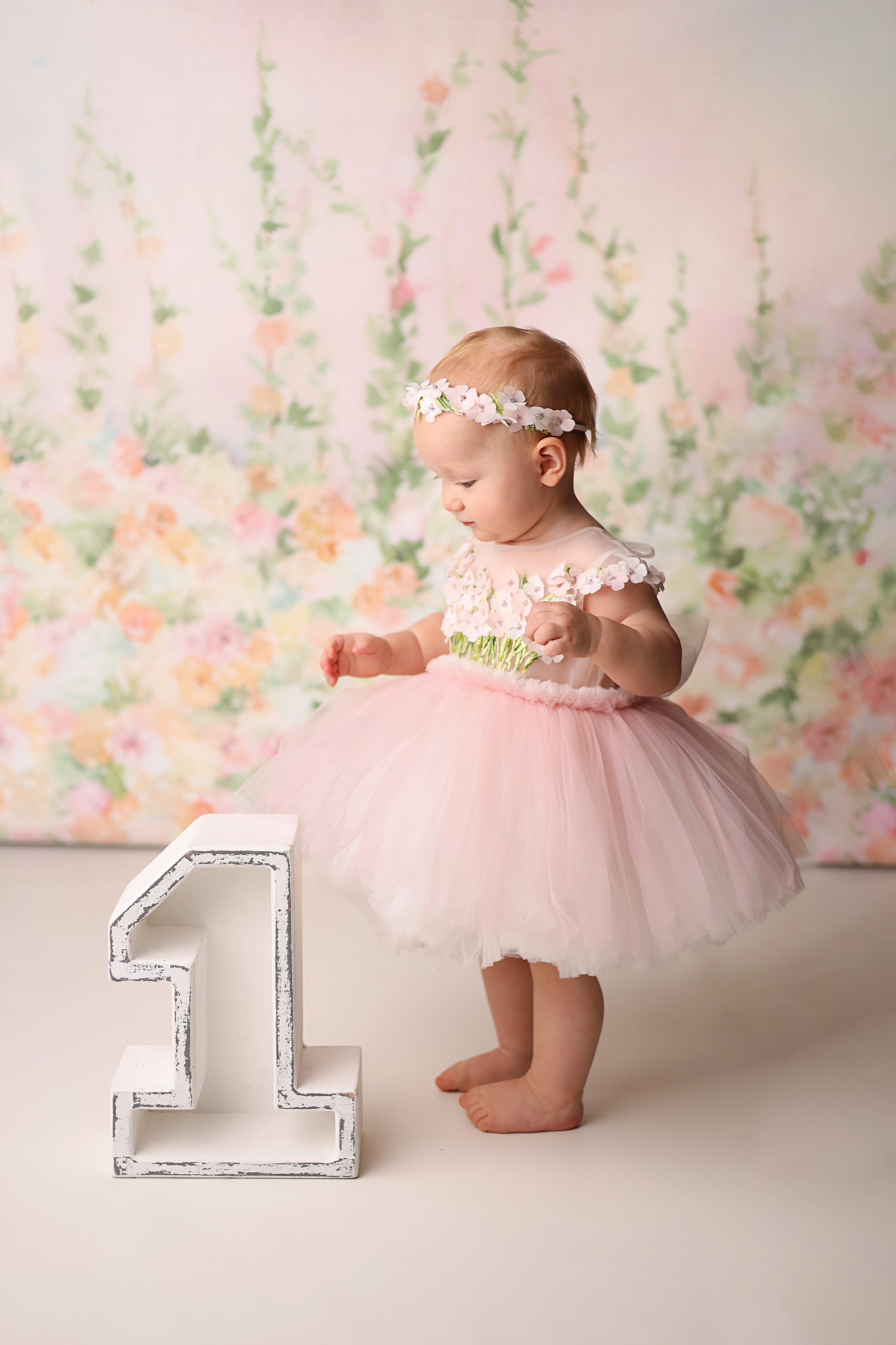 Алисе 1 годик. Фотограф новорожденных Москва. Ньюборн фотограф Москва