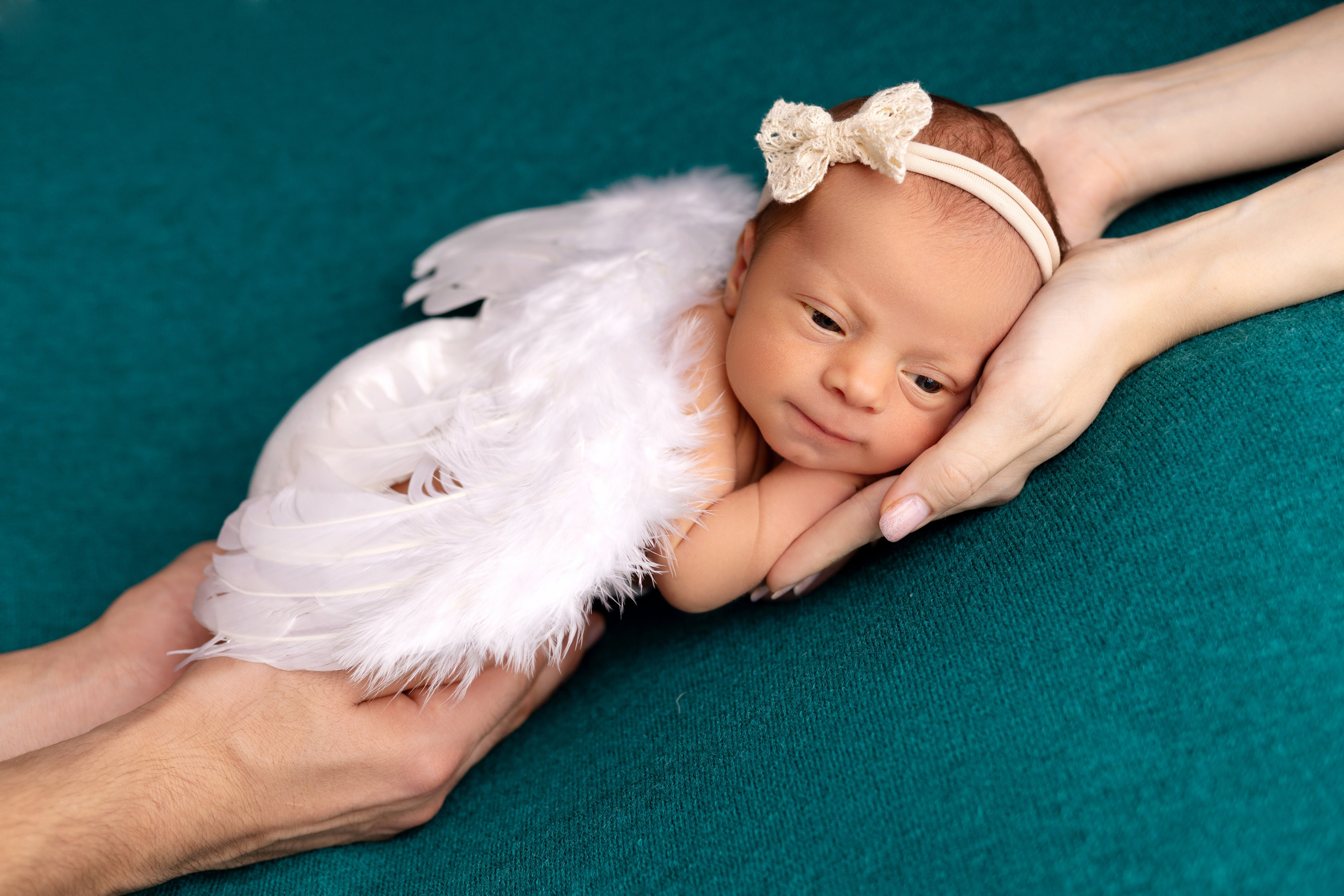 Классическая фотосессия малыша. Фотограф новорожденных малышей в Омске и Омской области Эльвира Камаева