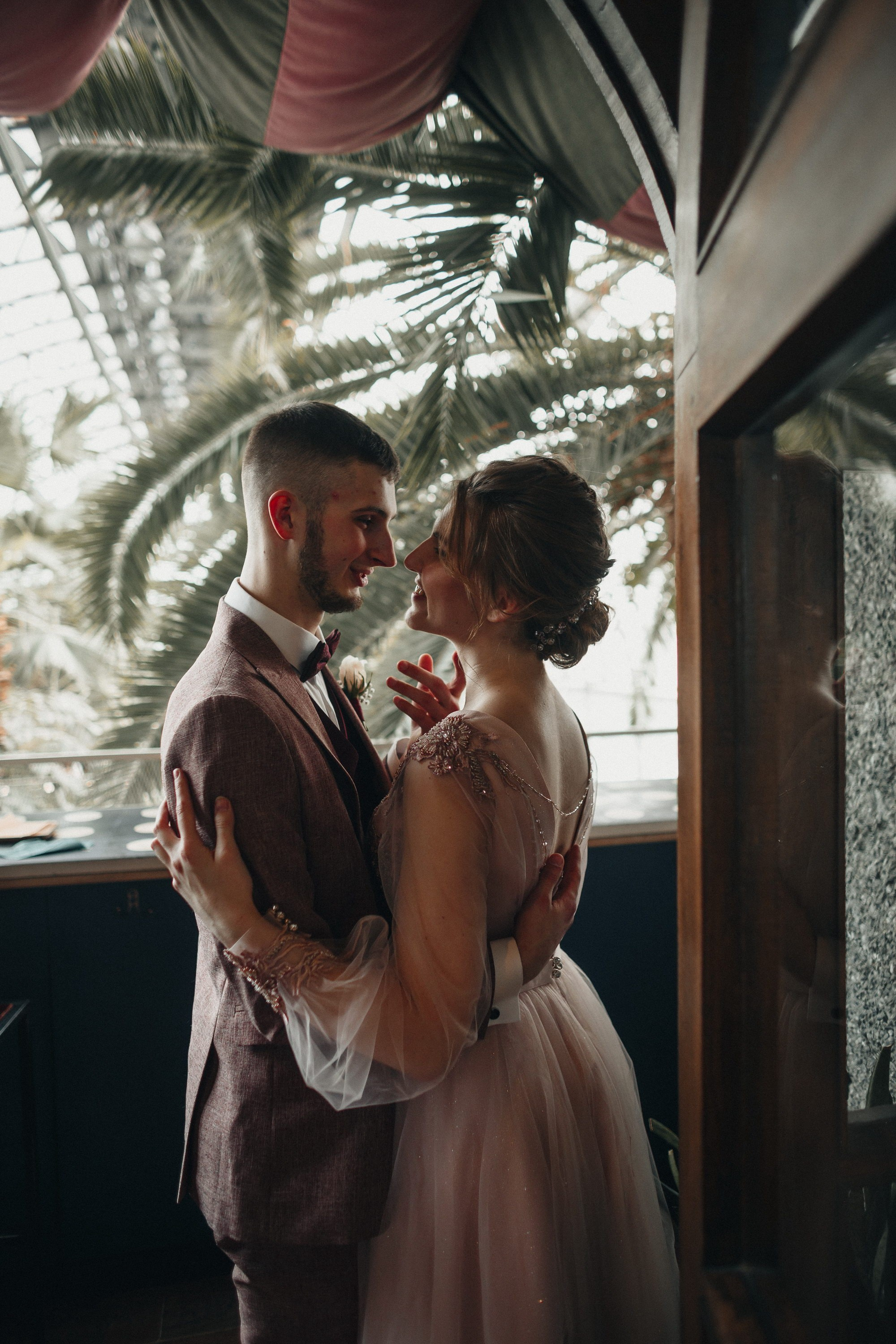 Расслабимся. Свадебный фотограф Игорь Брундасов 8PHOTO на свадьбу венчание загс СПб