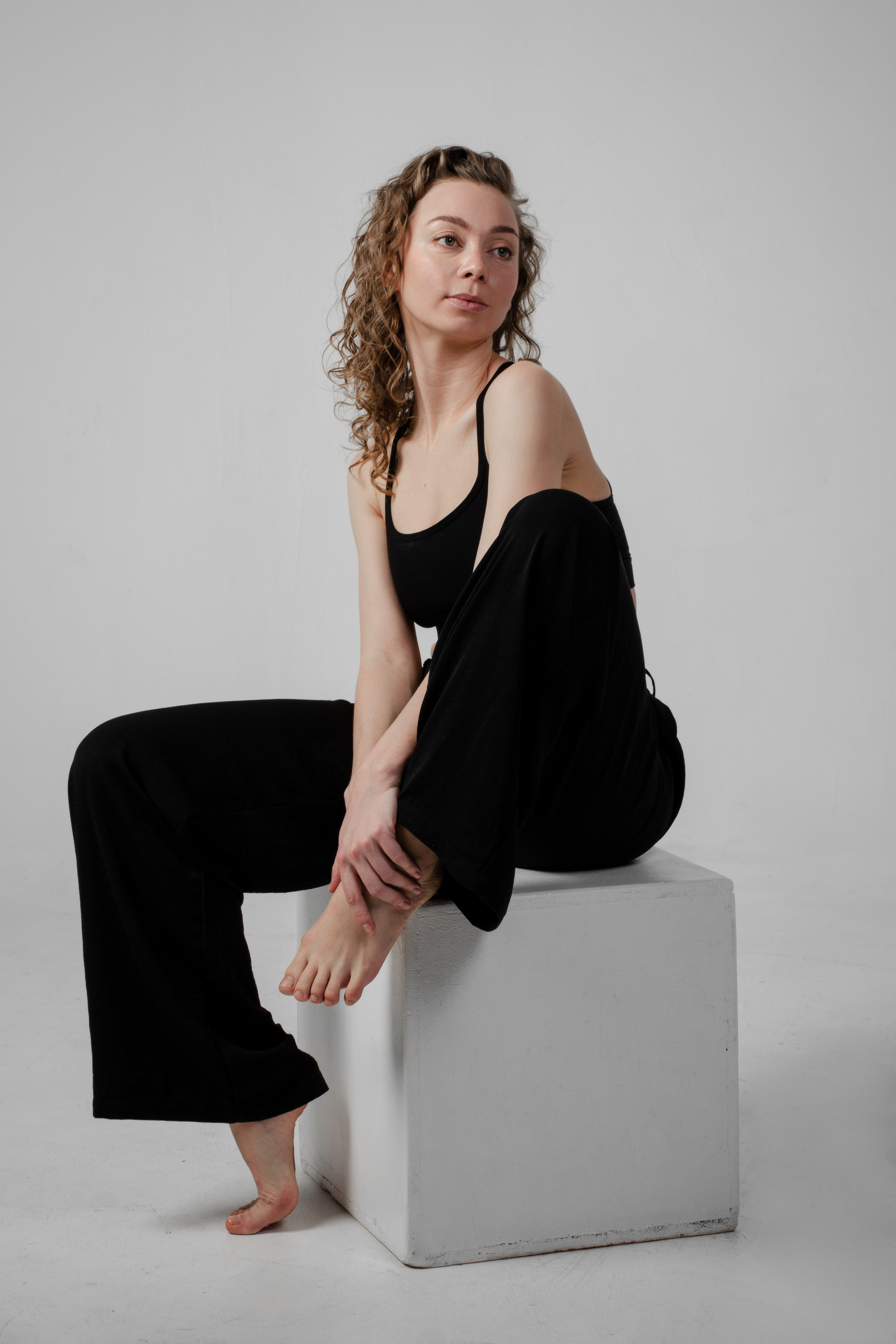 Фотосъемка контента для С. Портретный и репортажный фотограф в Санкт-Петербурге Варвара Жукова