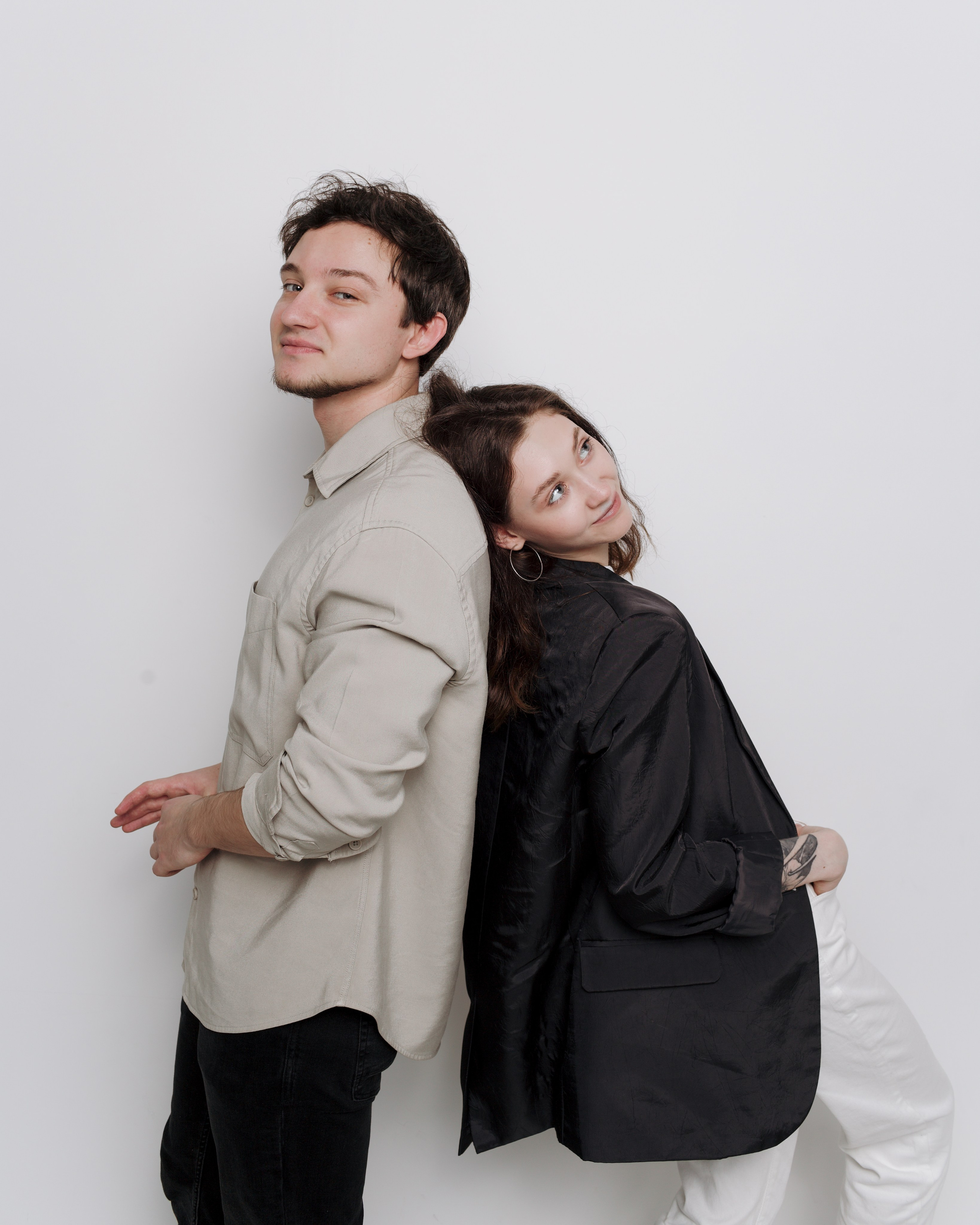 Антон и Полина. Главная