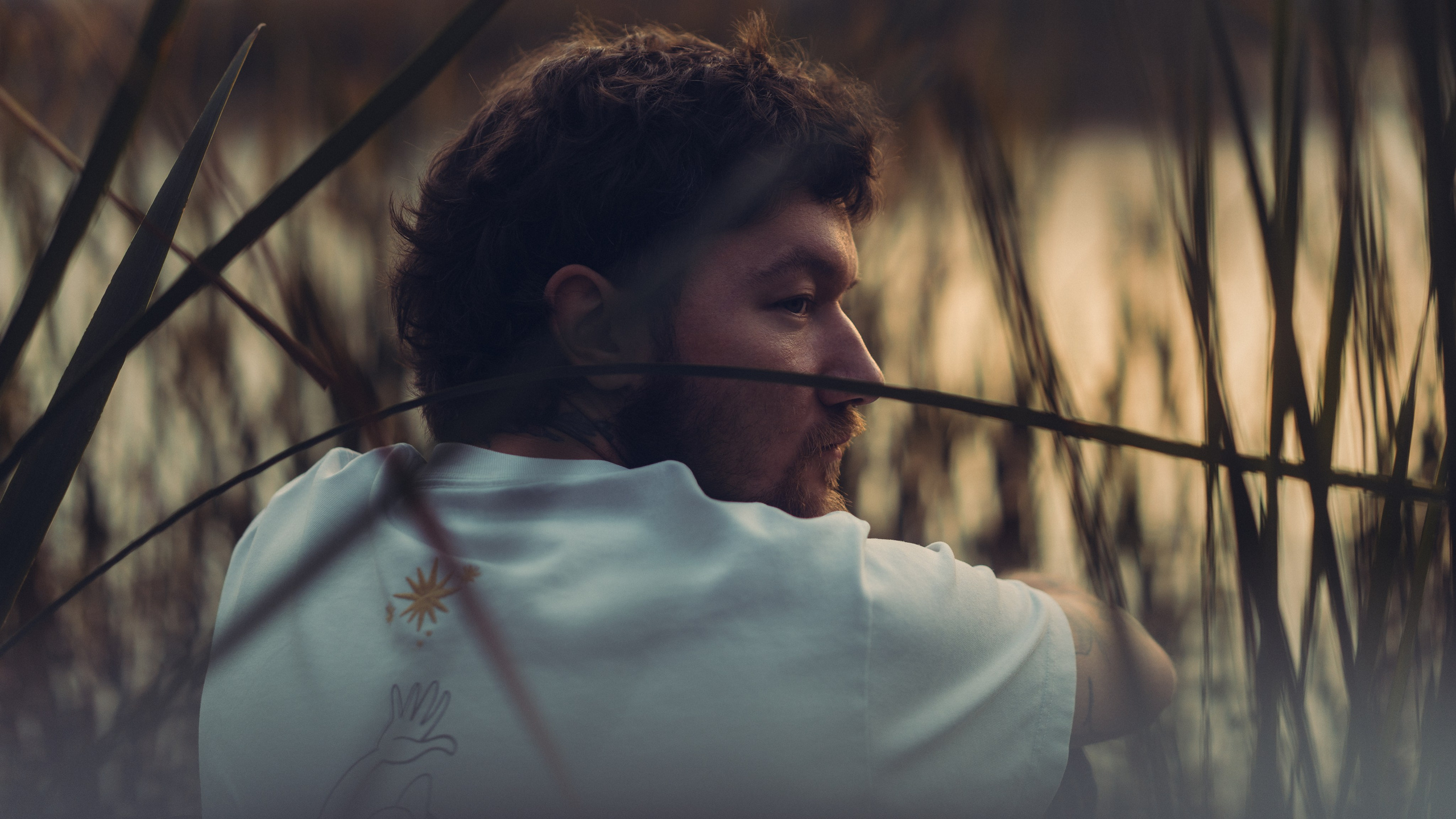 Men's photo shoot on Lake Kaban in Kazan with Eric