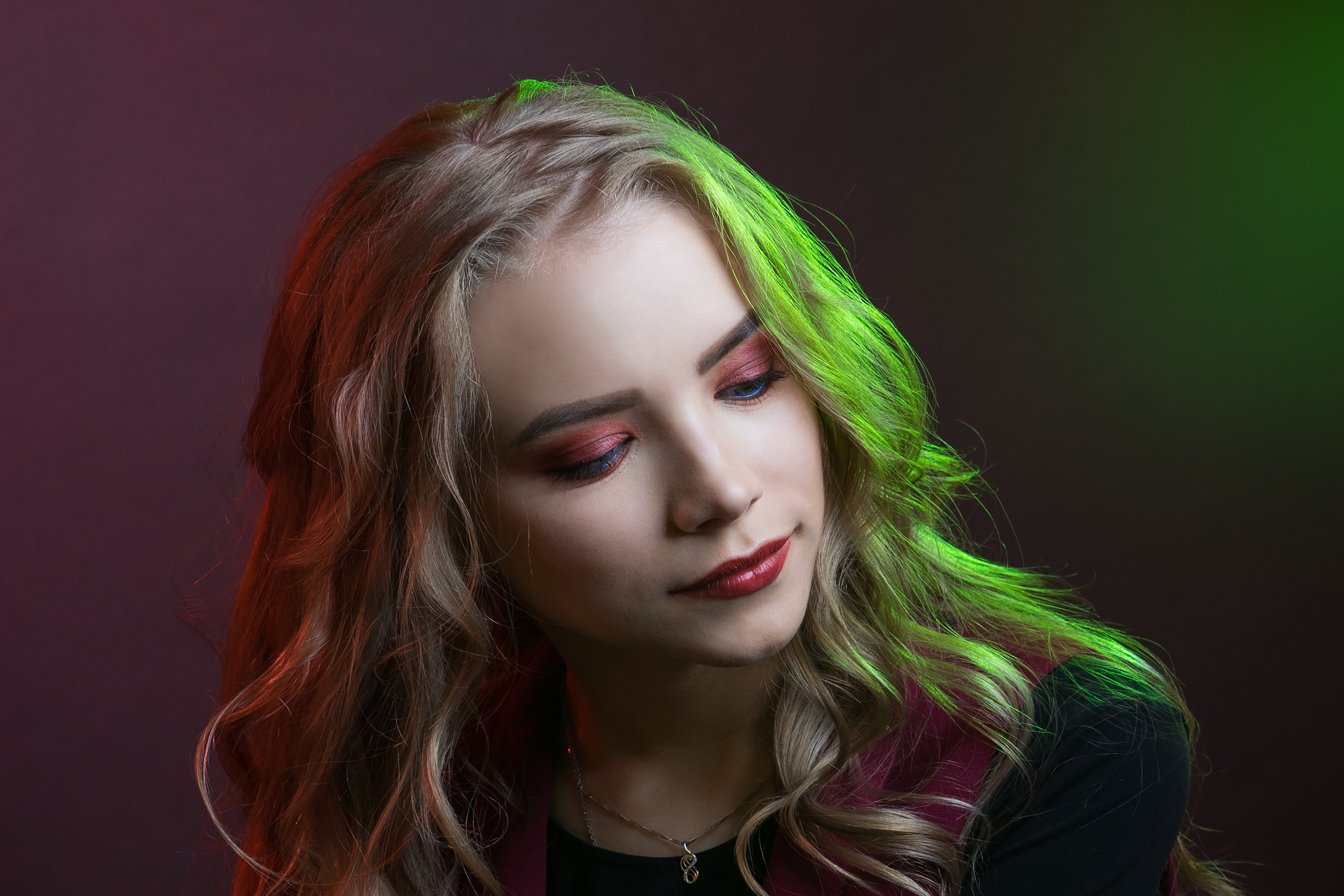 Портретный фотограф в Санкт-Петербурге. Предметный и фуд фотограф Санкт-Петербурга Сергей