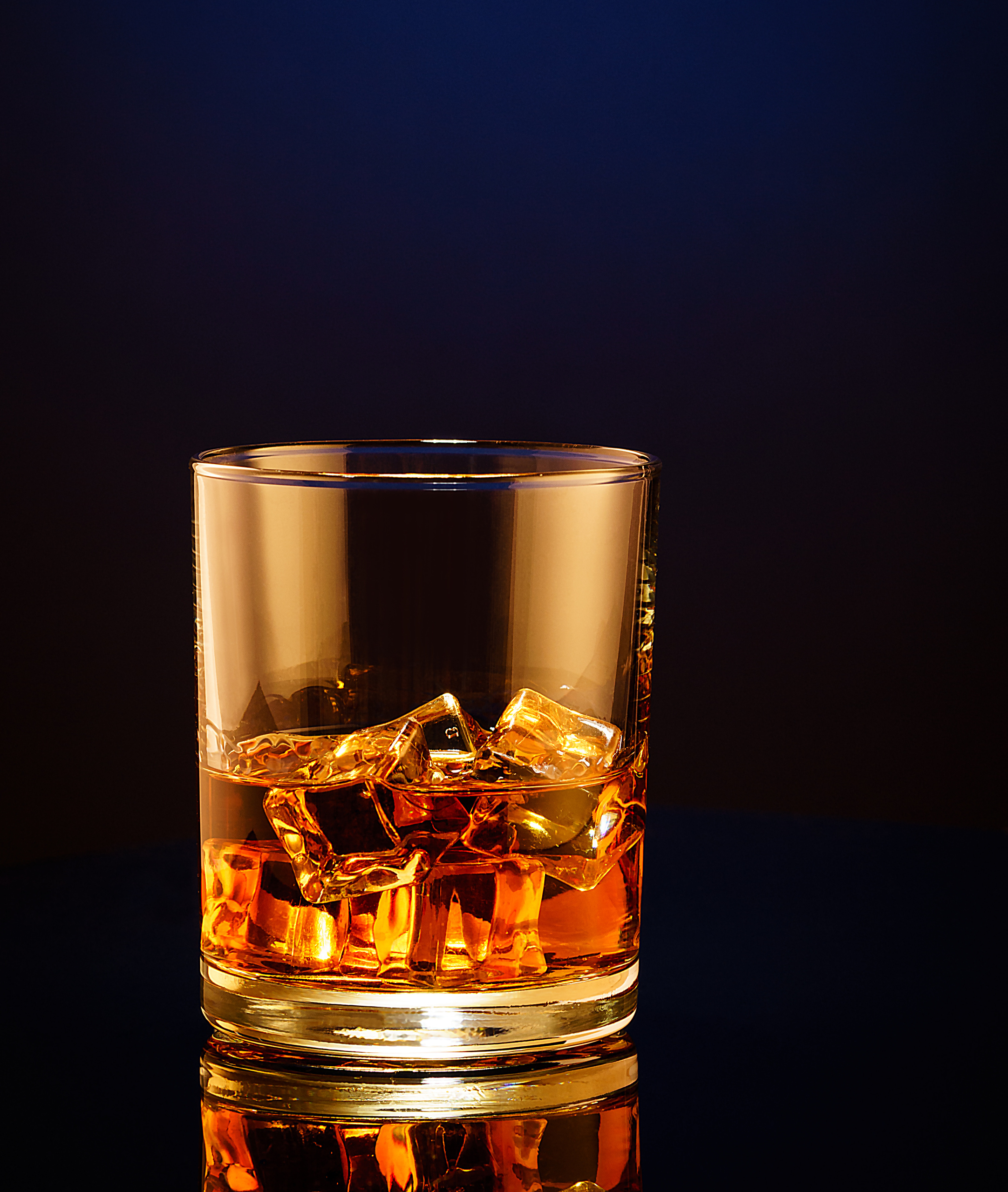 Предметный и рекламный фотограф в Санкт-Петербурге. Предметный и фуд фотограф Санкт-Петербурга Сергей