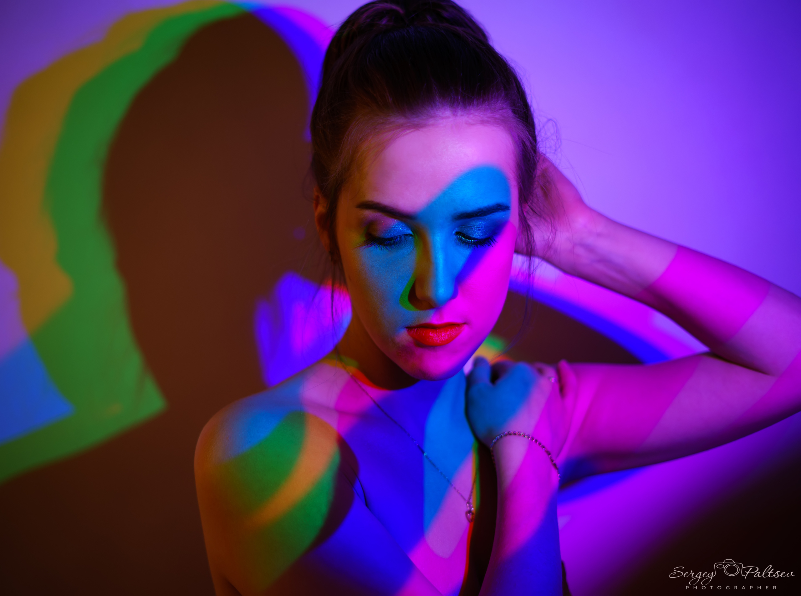 Портретный фотограф в Санкт-Петербурге. Предметный и фуд фотограф Санкт-Петербурга Сергей