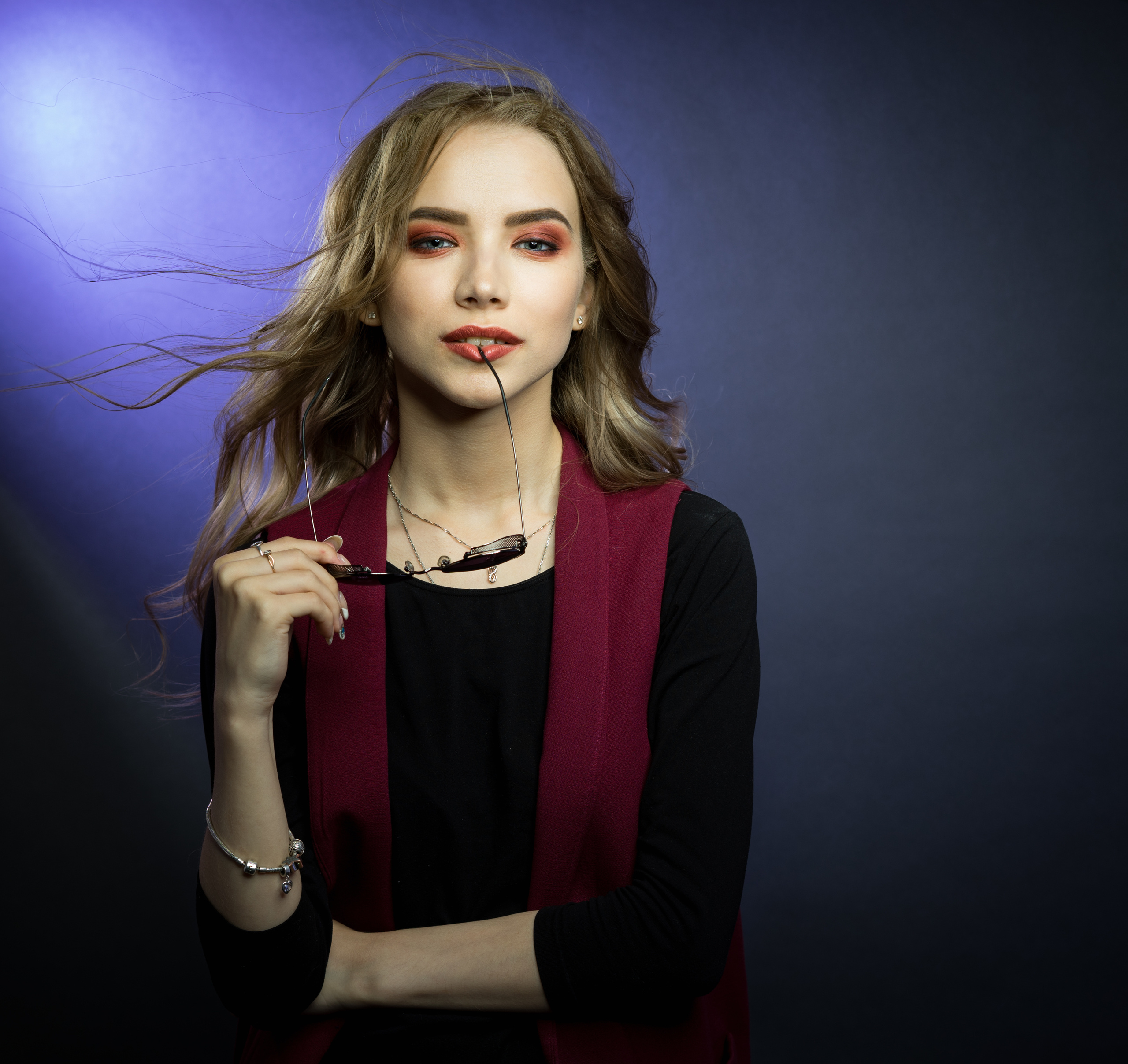 Портретный фотограф в Санкт-Петербурге. Предметный и фуд фотограф Санкт-Петербурга Сергей