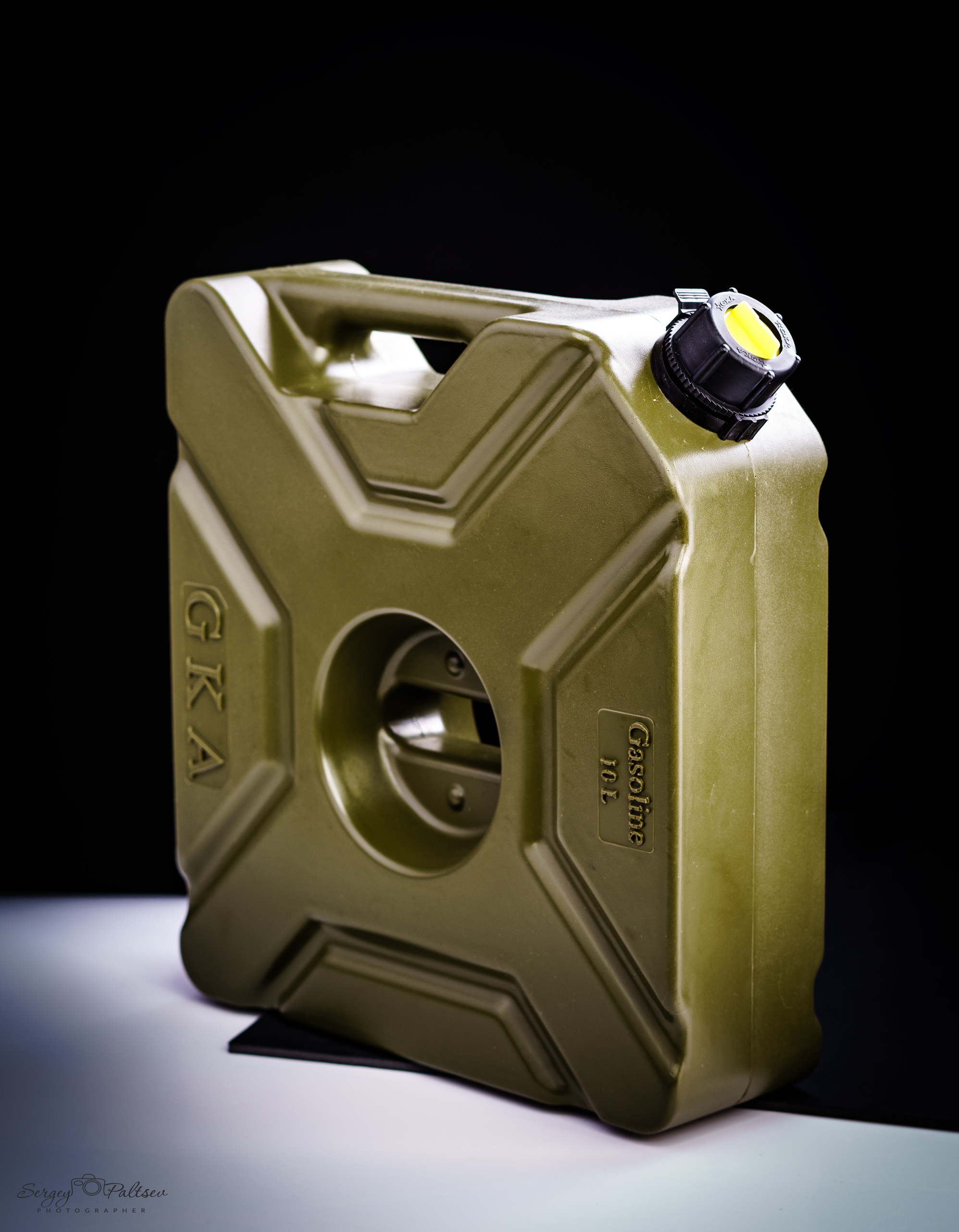 Бензобаки и канистры для топлива