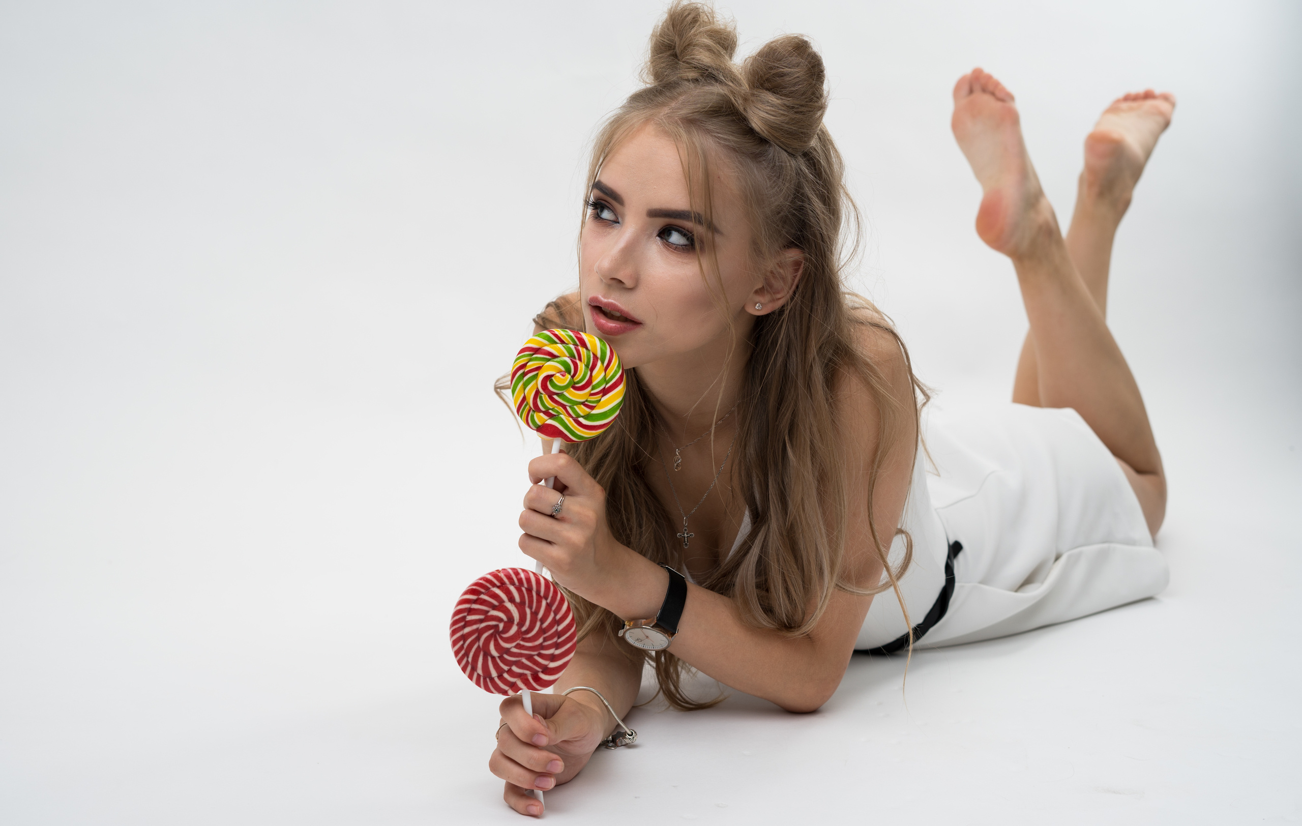 Портретный фотограф в Санкт-Петербурге. Предметный и фуд фотограф Санкт-Петербурга Сергей