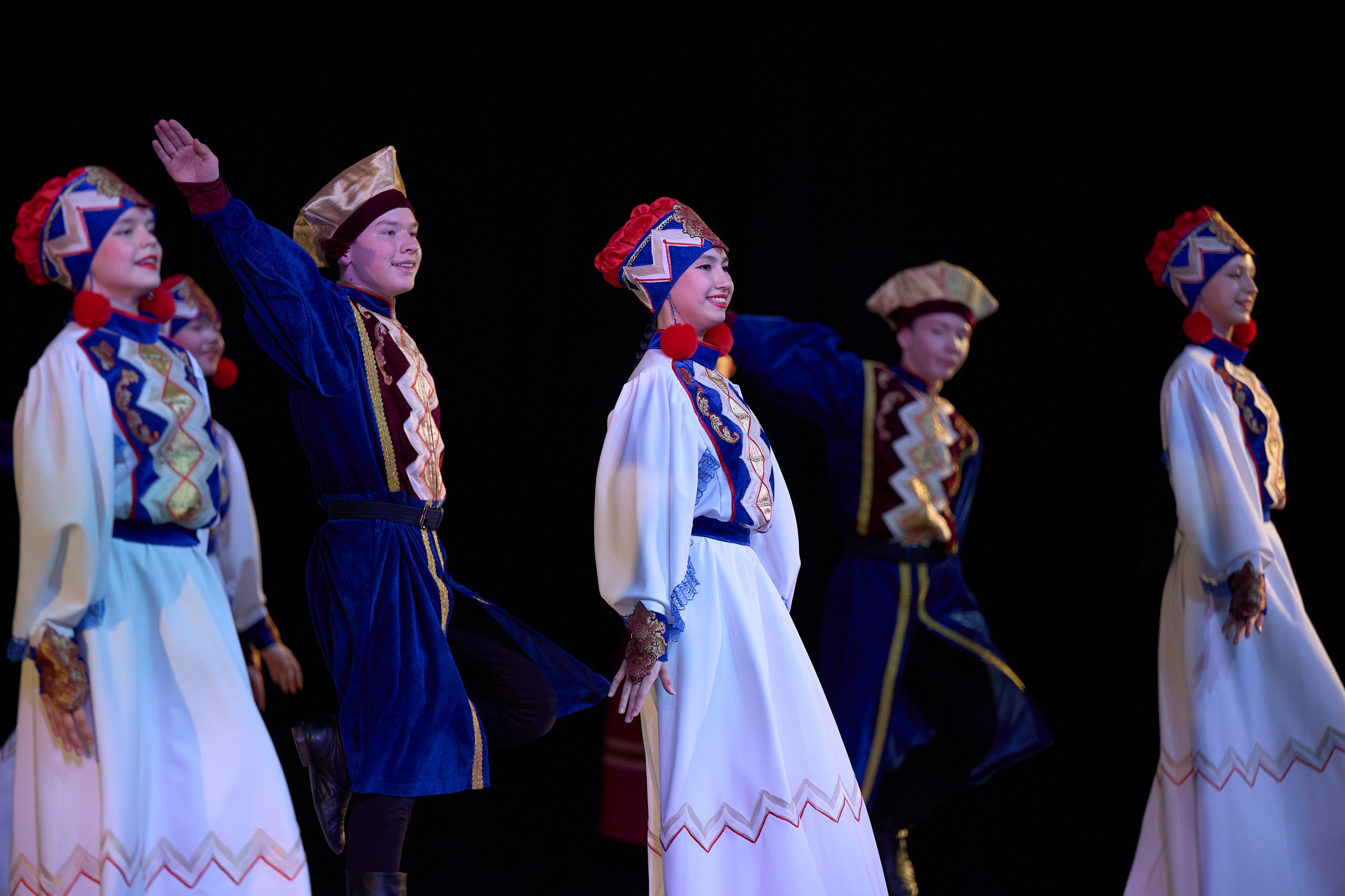 60-летие Ансамбля «РОВЕСНИКИ» Ижевск. 25.04.2024. Спортивный репортажный фотограф в Ижевске Сергей Мерзляков