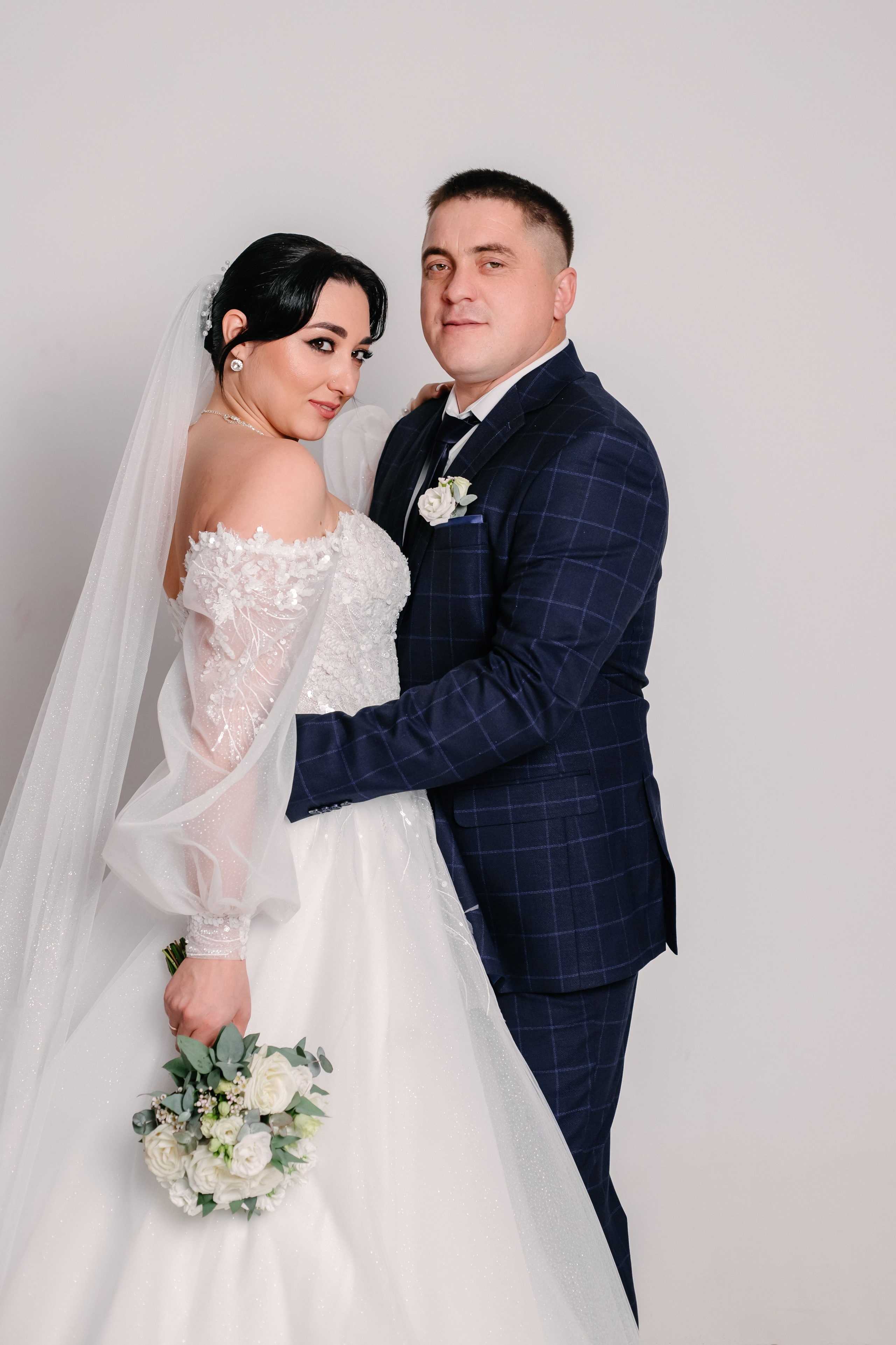 Свадебная прогулка в г. Старый оскол. Свадебный фотограф в Старом Осколе Тулинова Мария