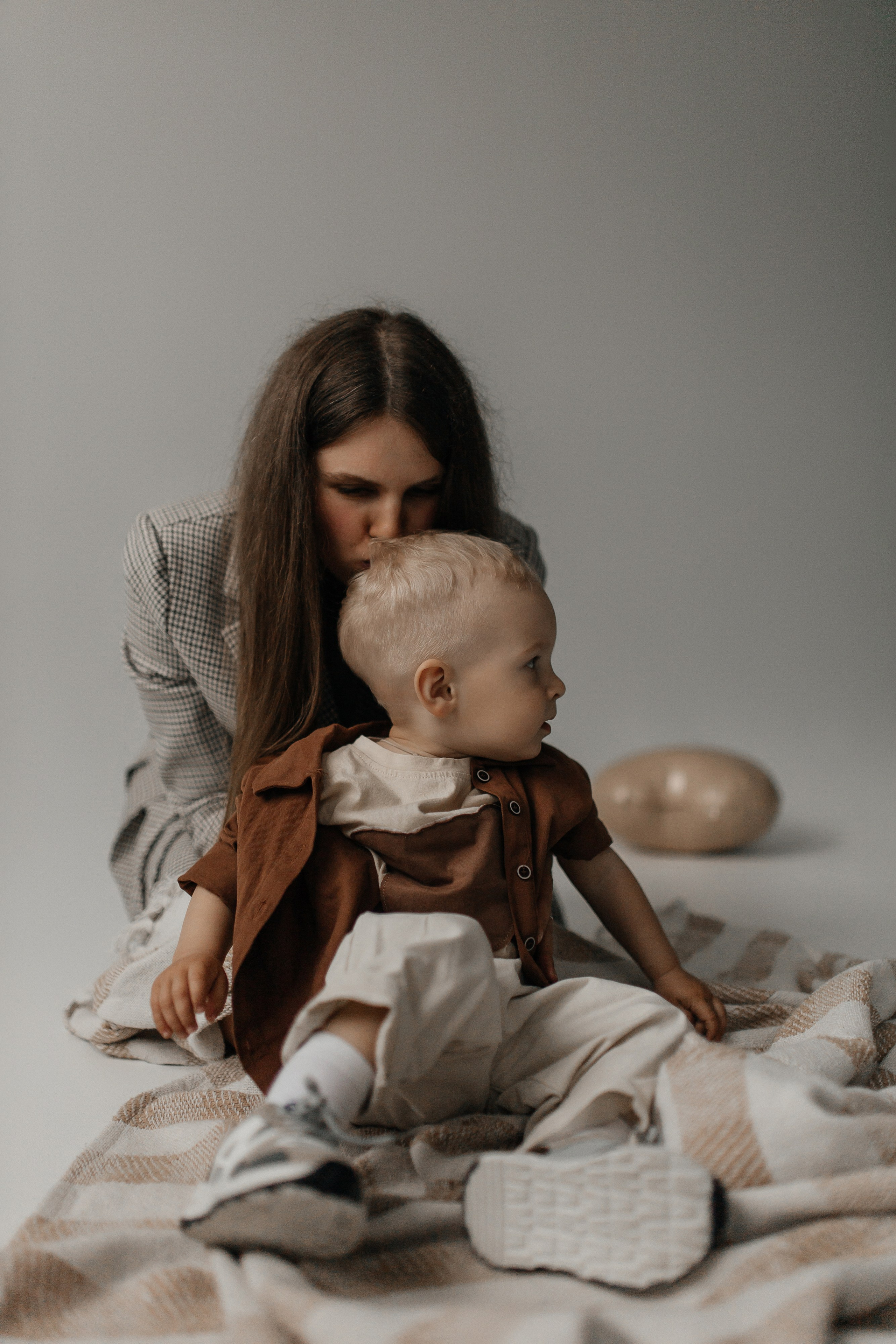 Ваня и мама. Семейный фотограф Губкин/Старый Оскол