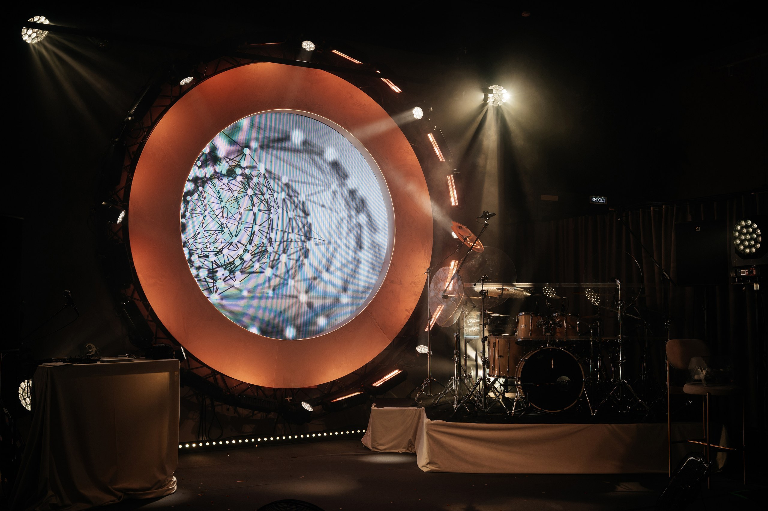 NDA. Свадебный фотограф в Москве и по всему Миру Андрей Медведников