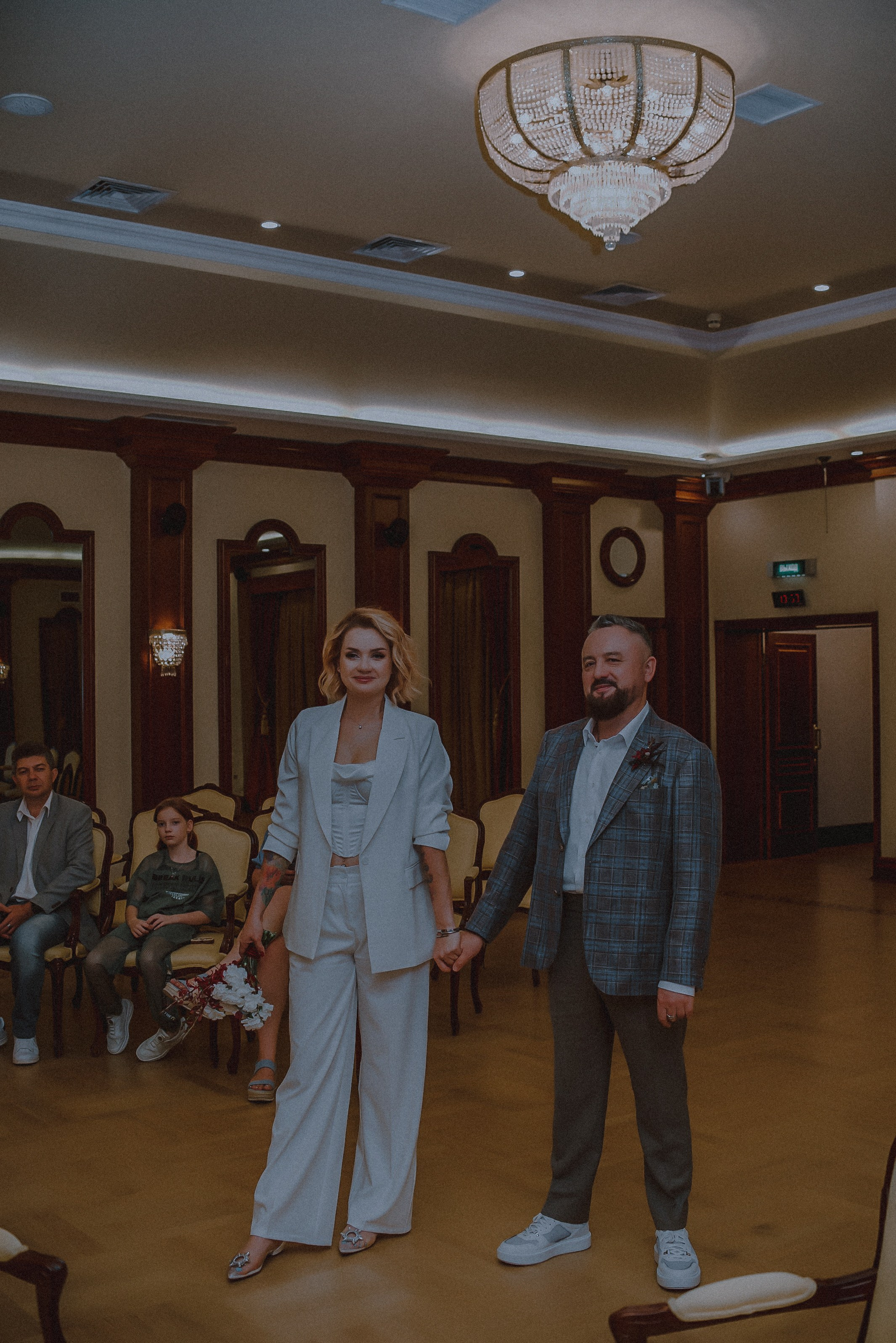 Love.exe: Запущен успешно. Свадебный и семейный фотограф в Москве Сажина Кристина КиМ. Свадебный оператор в Москве Сажин Максим