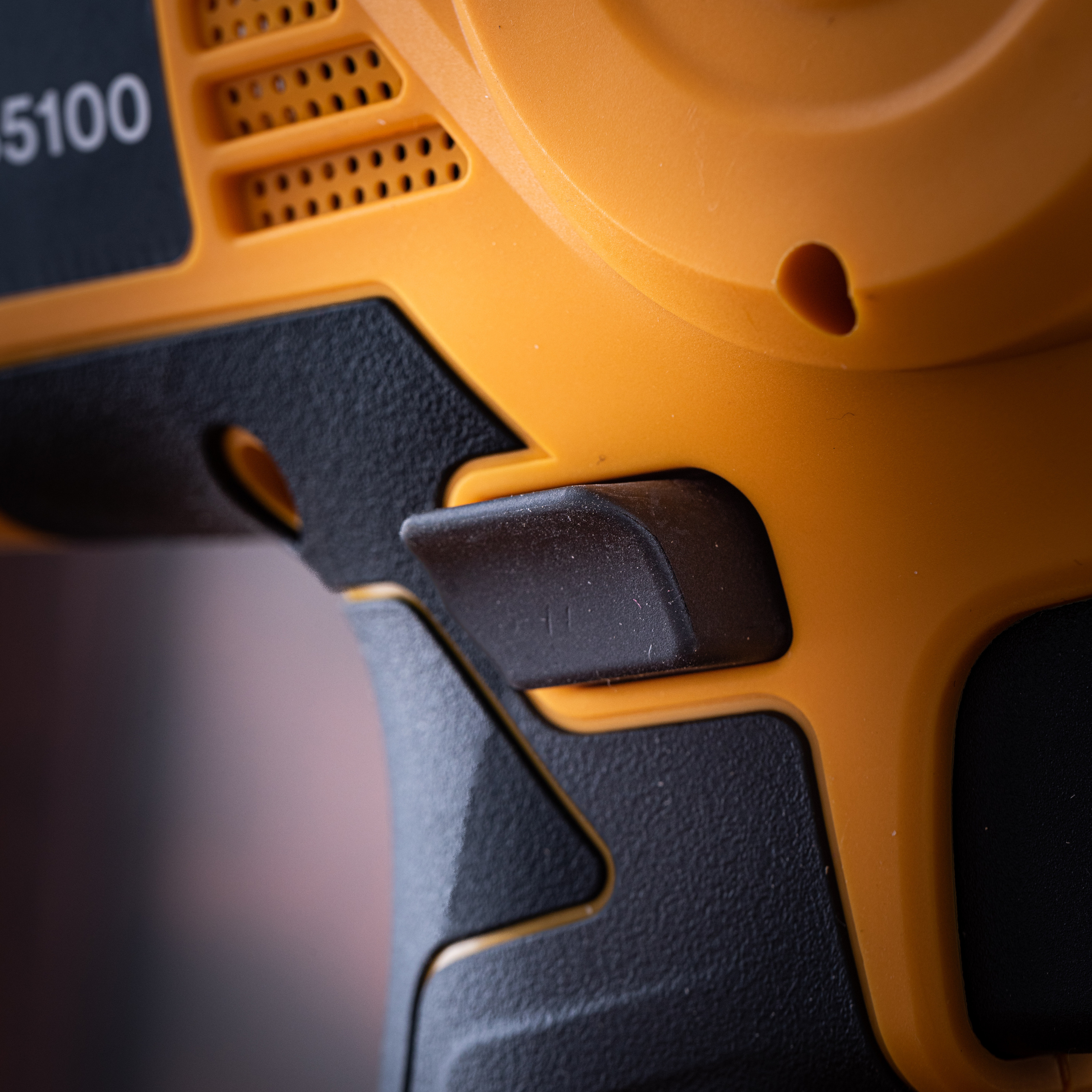 ПИЛА. Раптовый Александр Предметный и рекламный фотограф в Москве