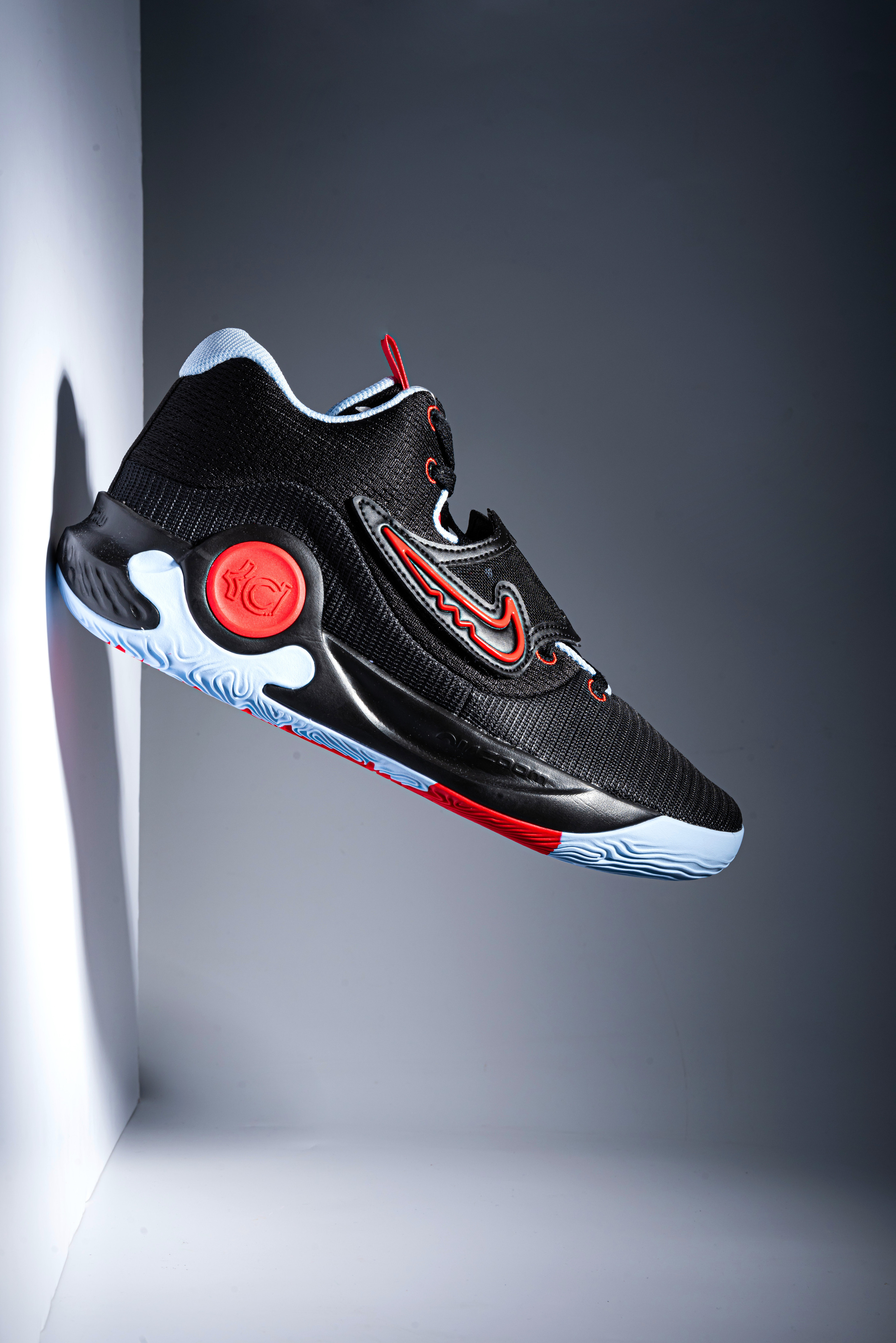 КРОССОВКИ. Раптовый Александр Предметный и рекламный фотограф в Москве