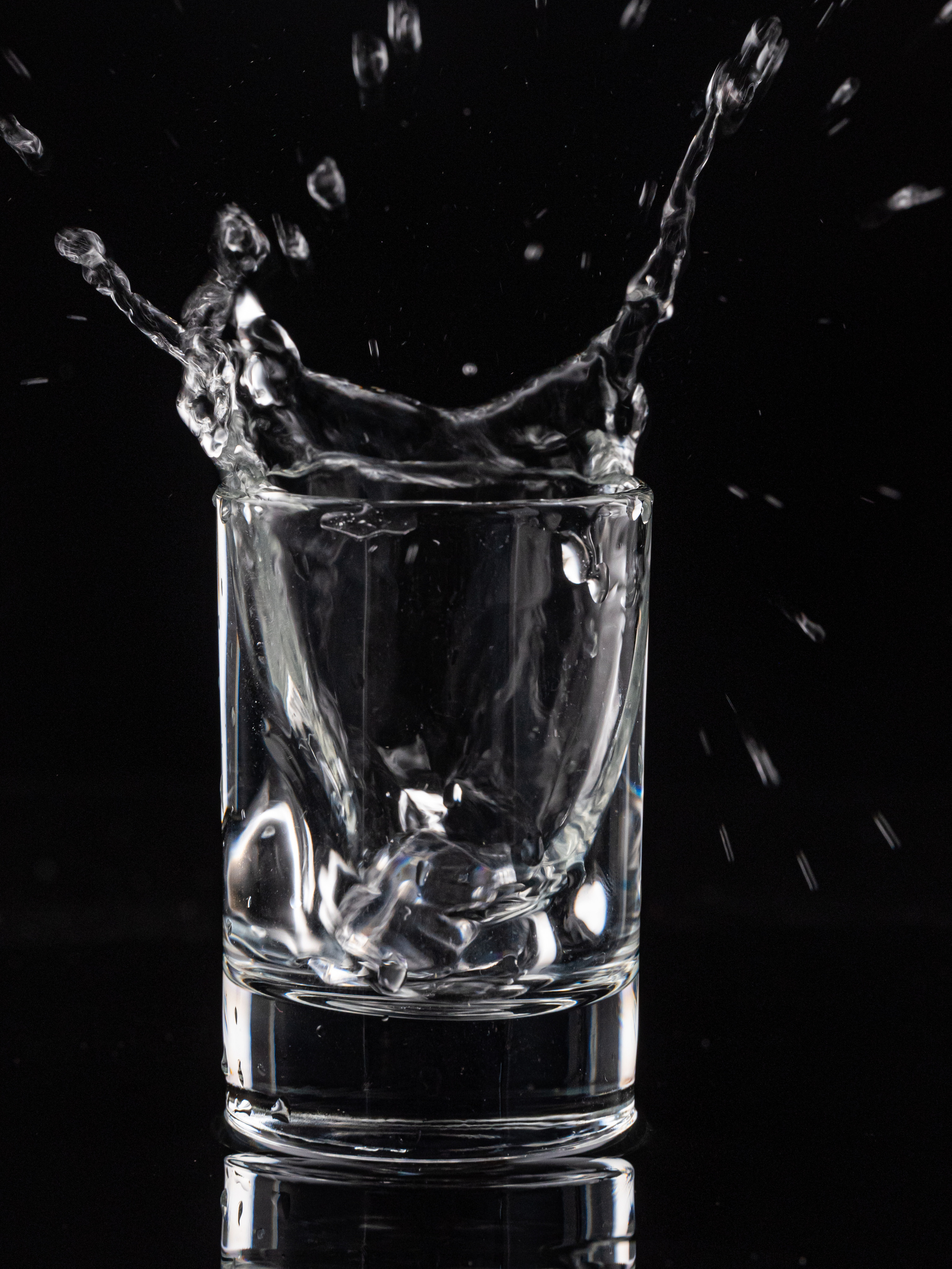 РЮМКИ. Раптовый Александр Предметный и рекламный фотограф в Москве