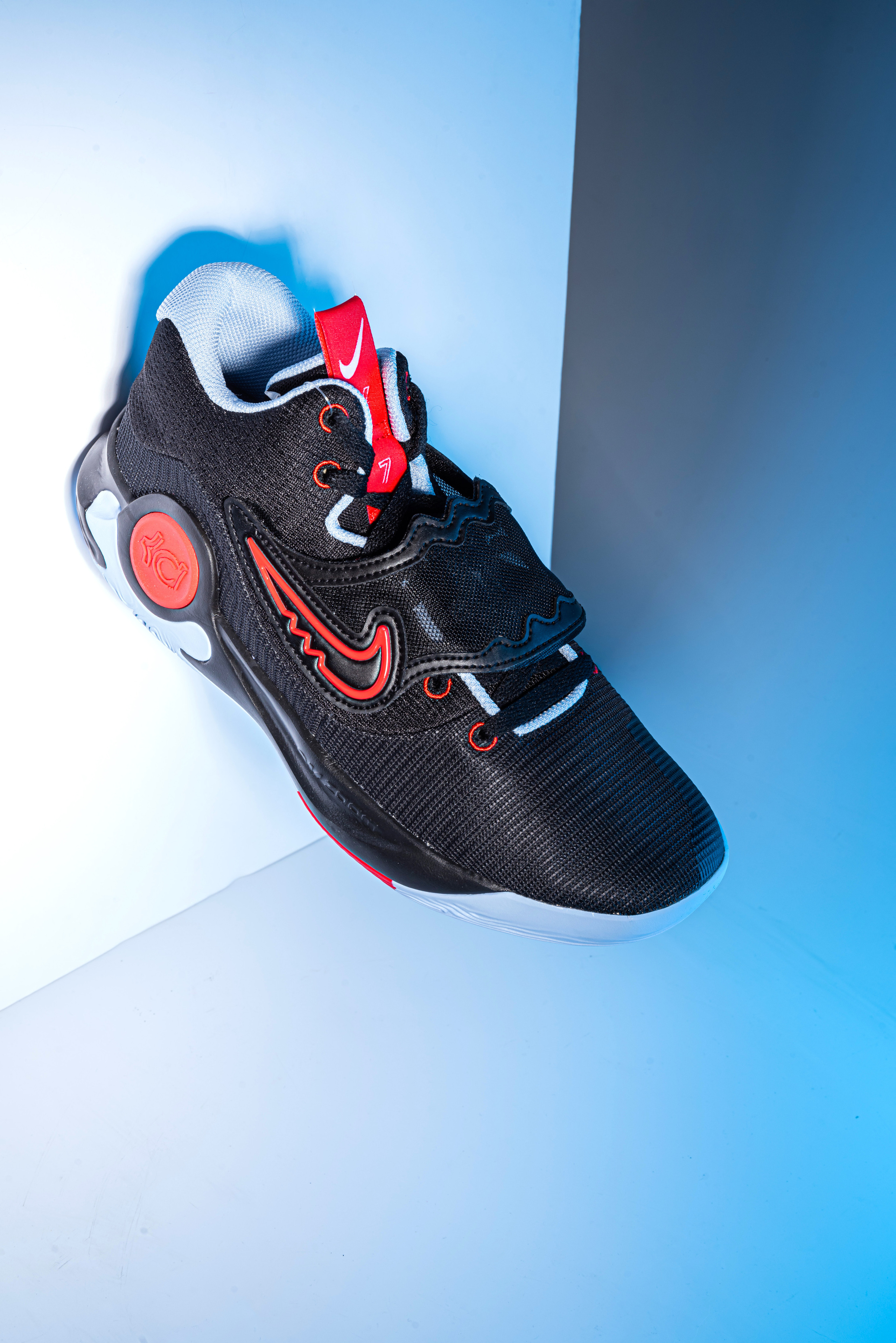 КРОССОВКИ. Раптовый Александр Предметный и рекламный фотограф в Москве