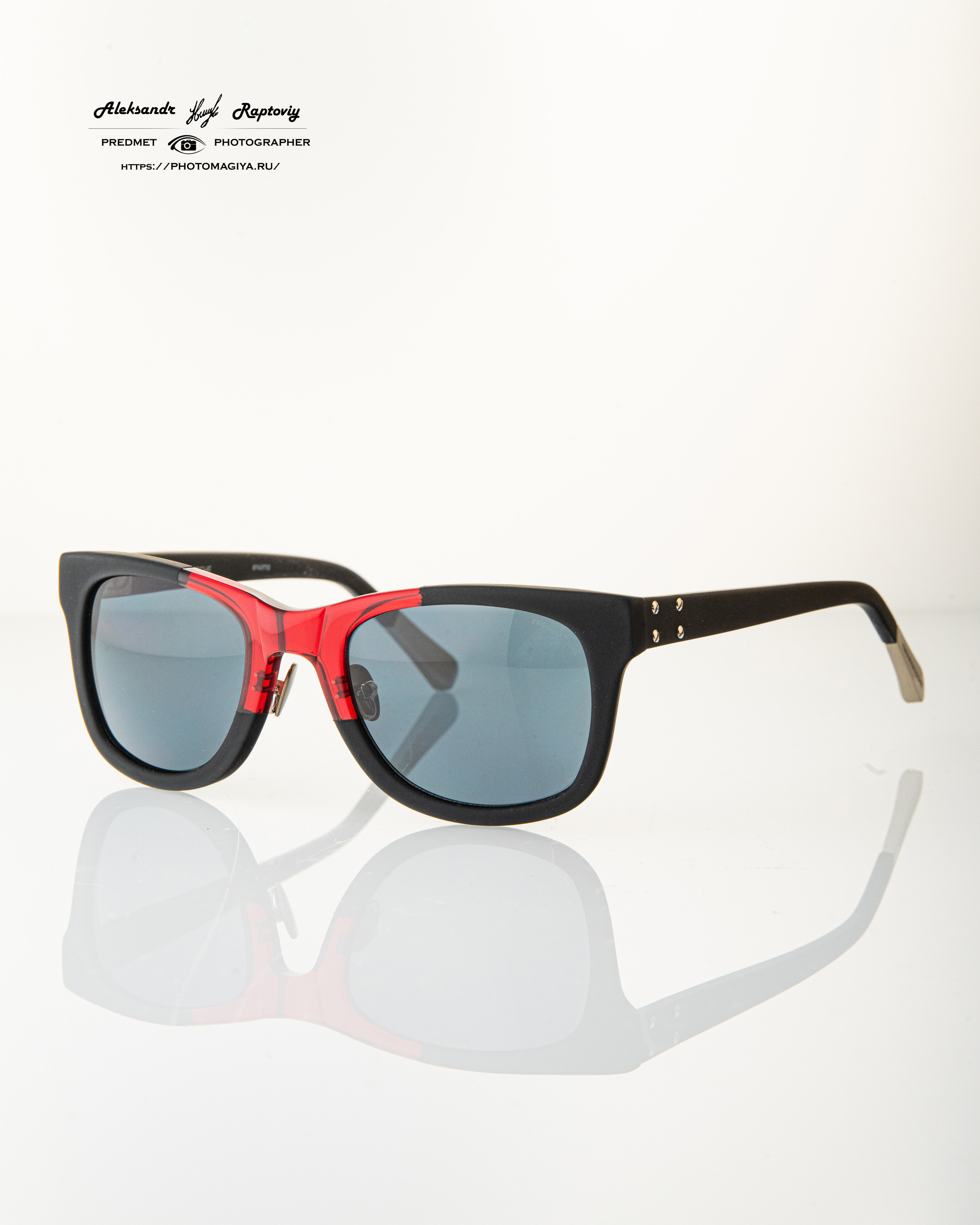 ОЧКИ ДЛЯ ПОДИУМА. Раптовый Александр Предметный и рекламный фотограф в Москве