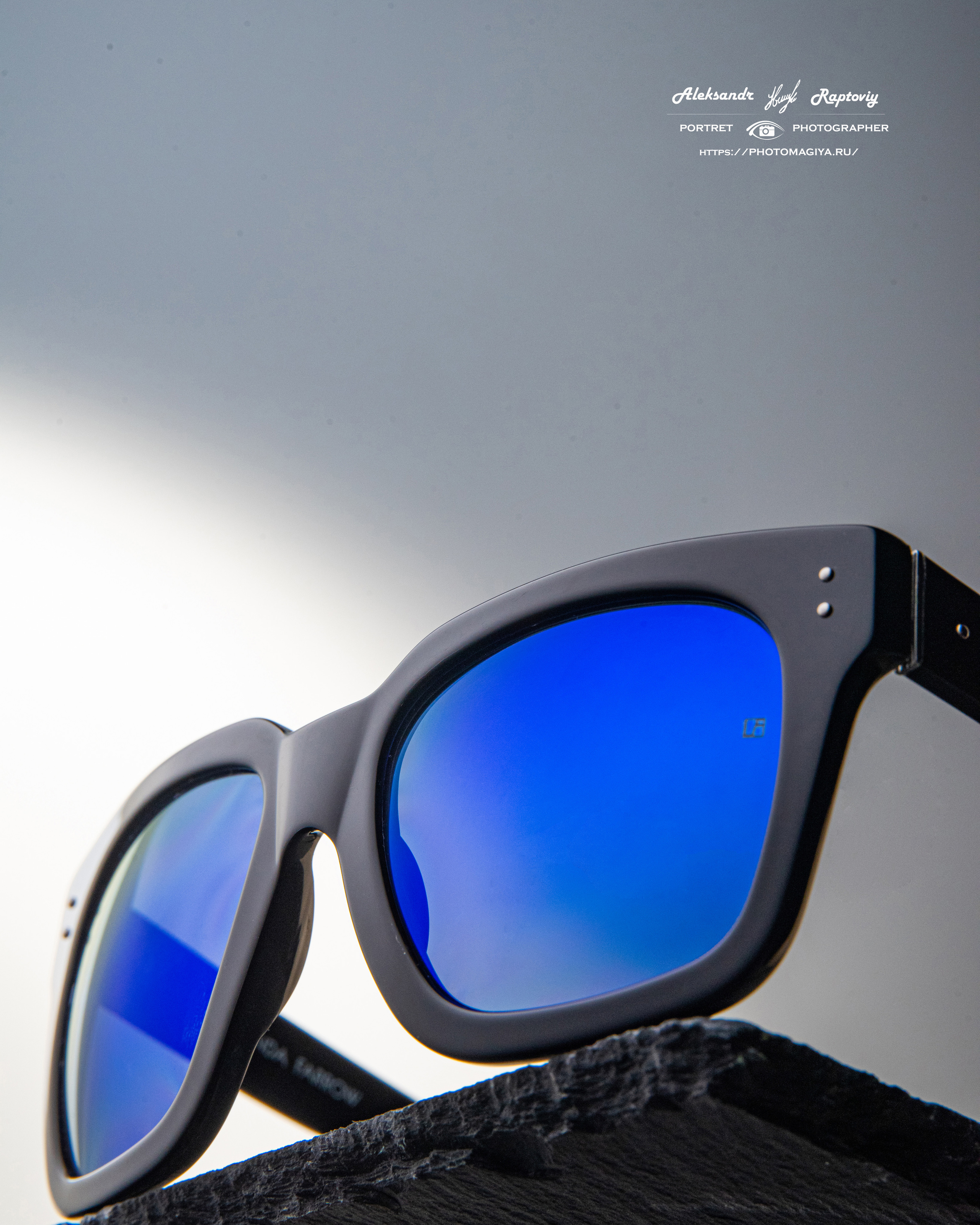 ОЧКИ ДЛЯ ПОДИУМА. Раптовый Александр Предметный и рекламный фотограф в Москве
