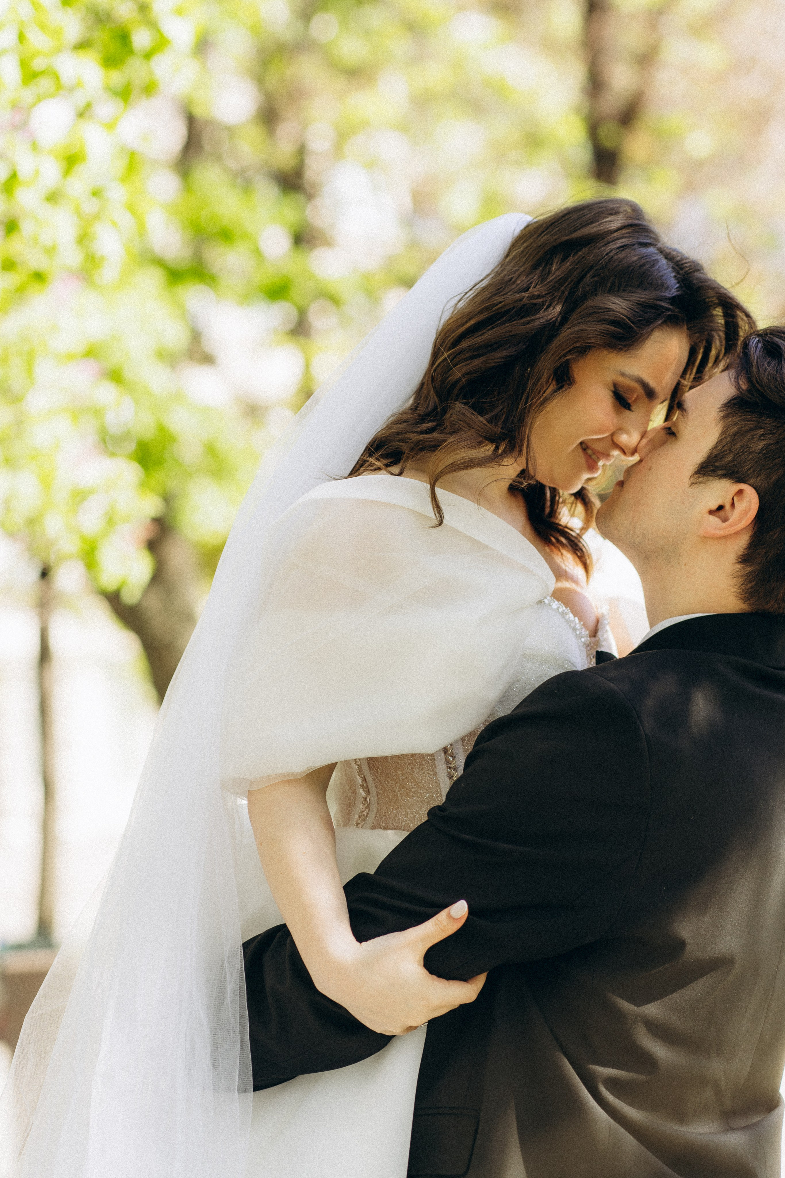 Свадебная фотопрогулка в Москве по центру города. Свадебный фотограф в Москве Анна Полушина