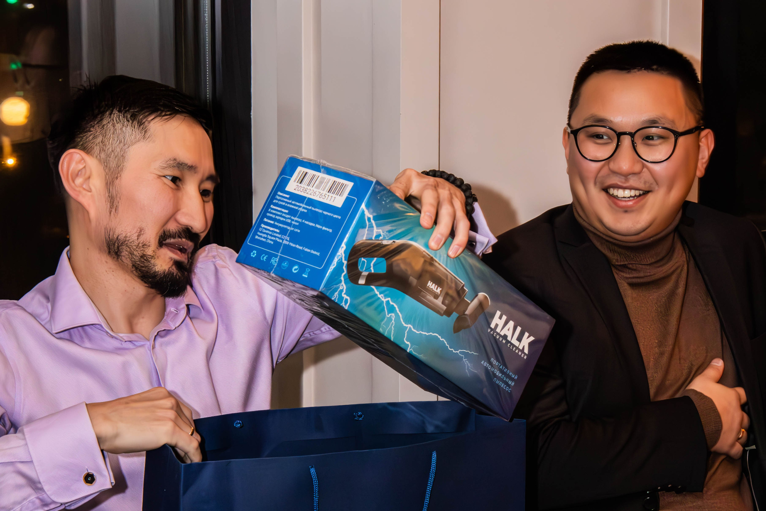 Съёмка в ресторане на День рождения для Булата. Семейный и свадебный фотограф в Москве и Домодедово Анна Авилочкина