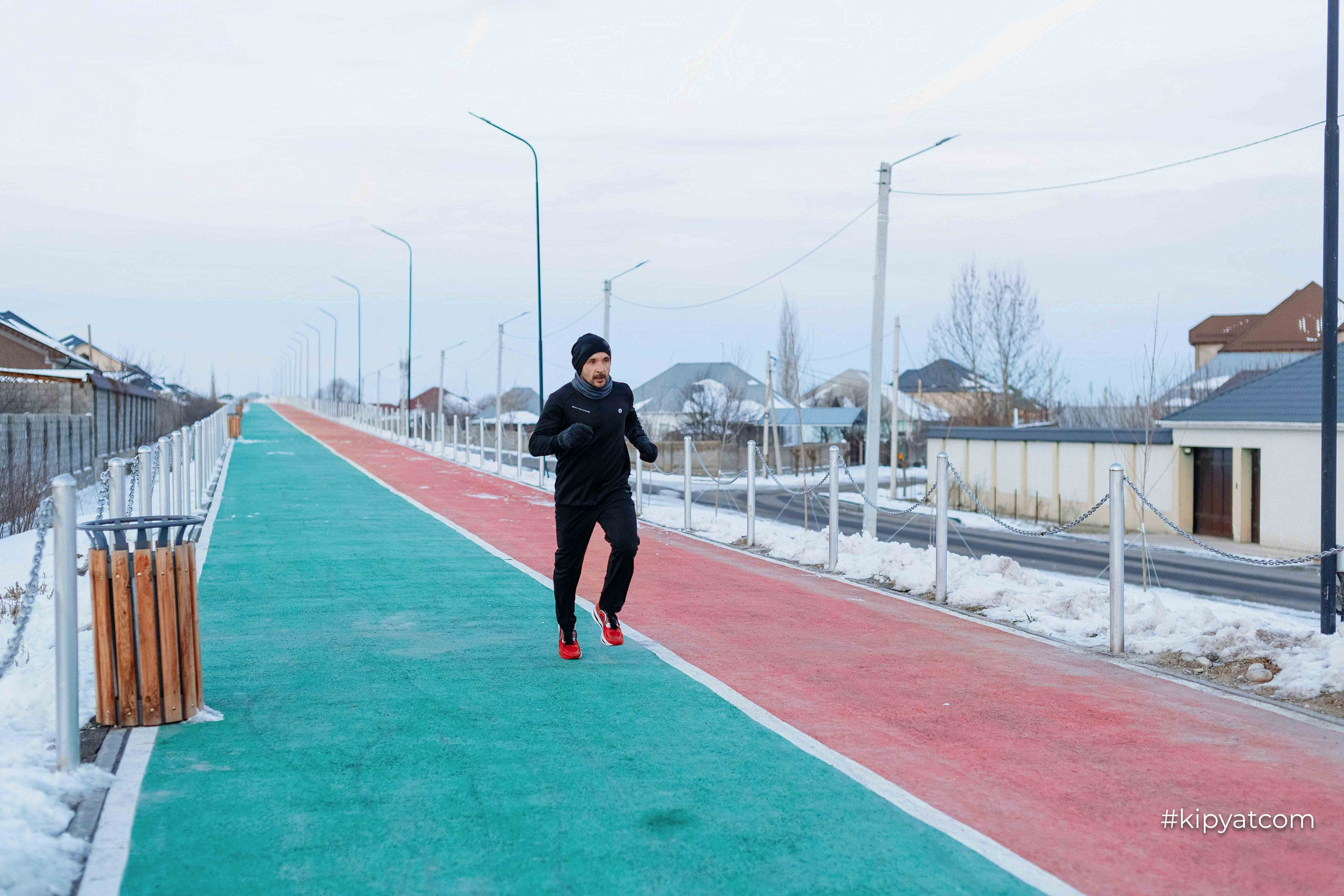 RUNHARD BY SPORTNATION