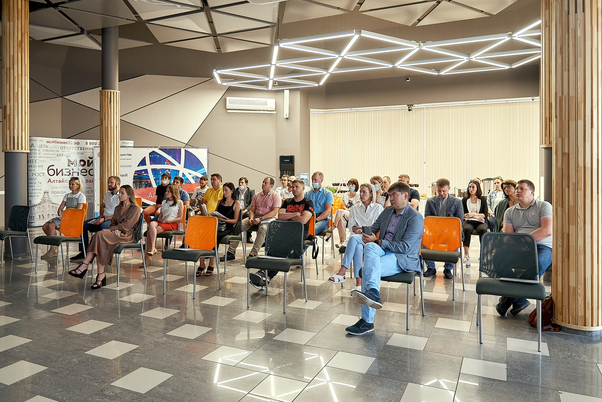 Репортажный фотограф на репортаж. Фотограф Опыт Качество Скорость Горный Алтай Барнаул