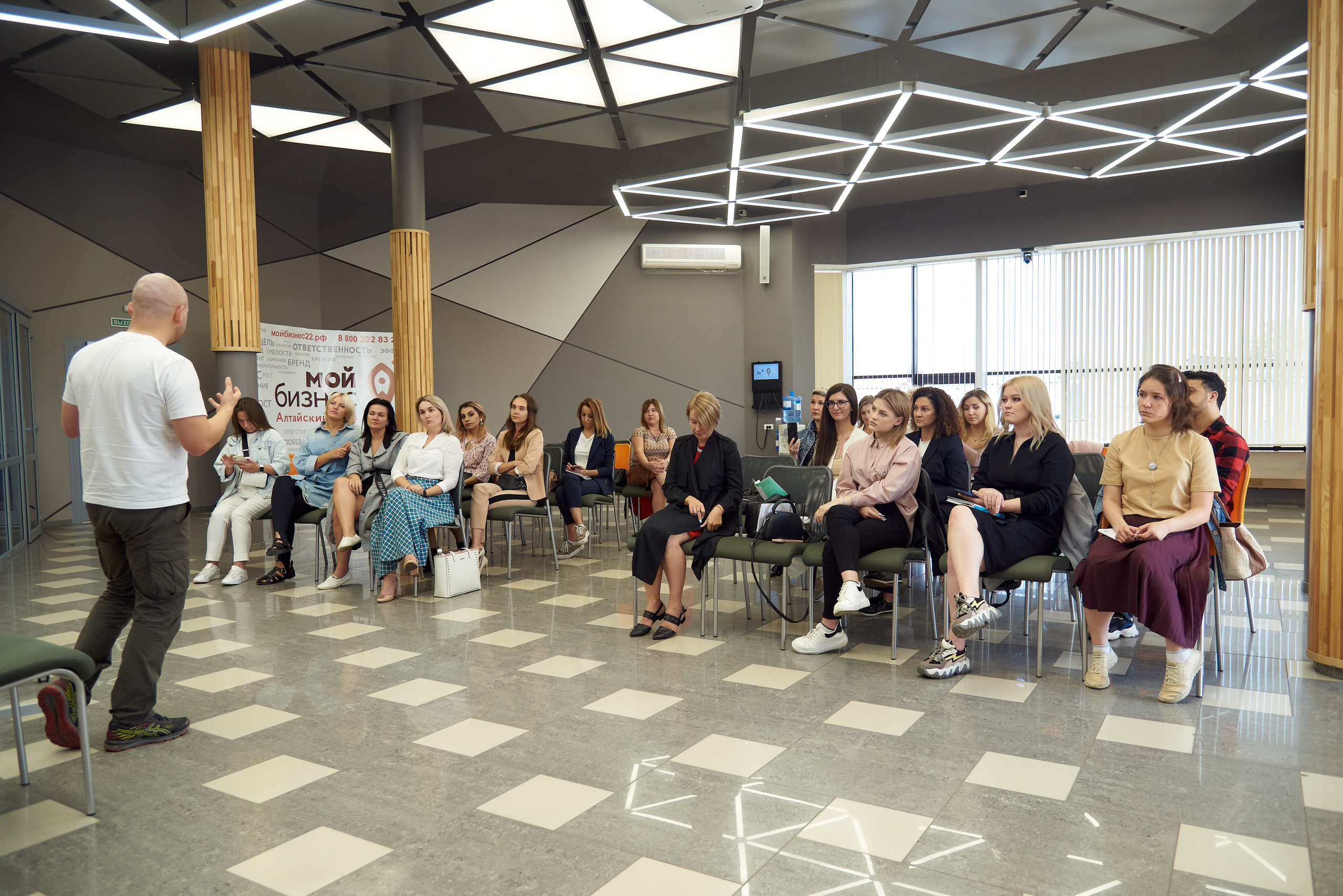 Трансформация отрасли индустрия красоты. Фотограф Опыт Качество Скорость Горный Алтай Барнаул