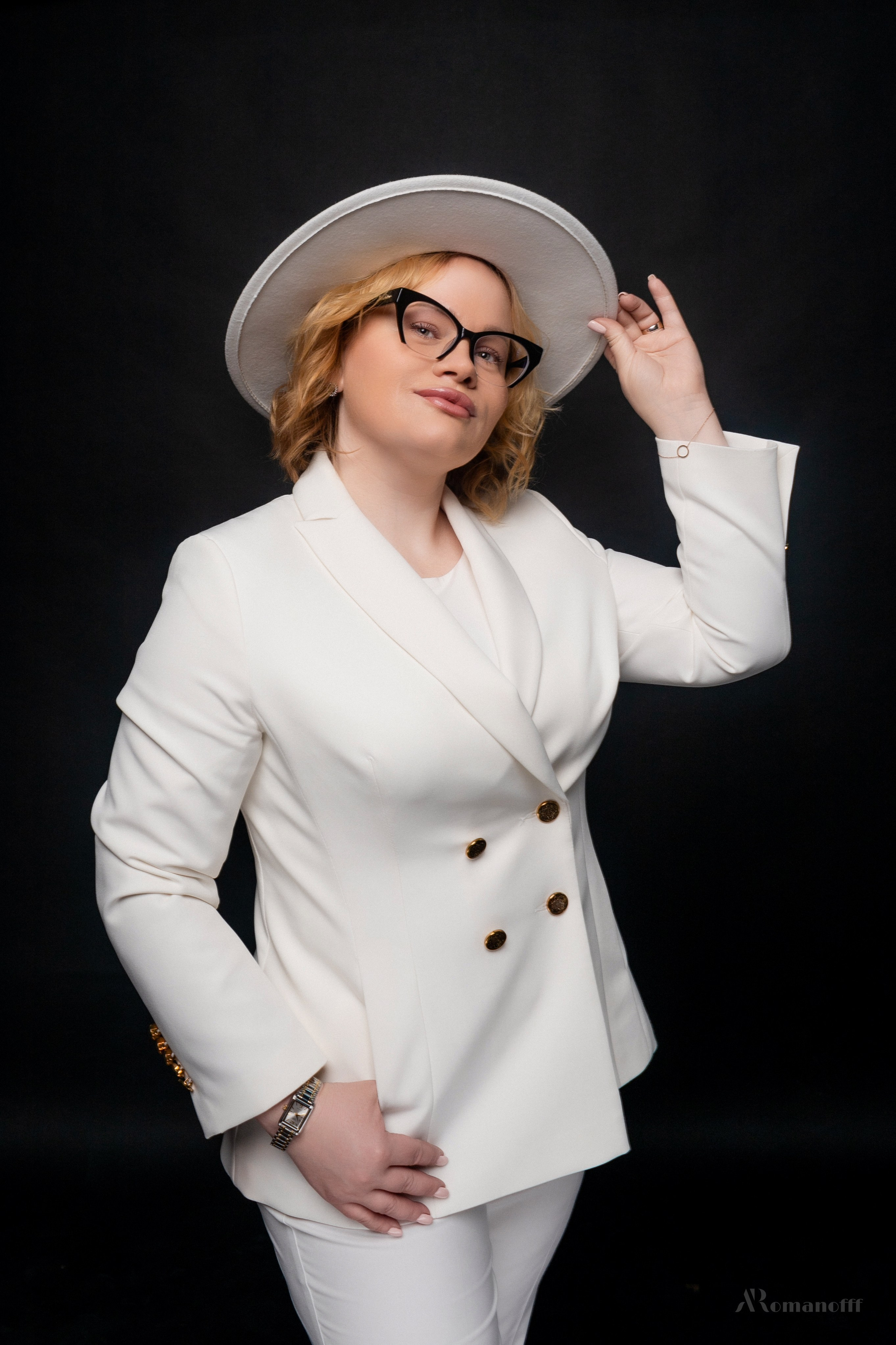 Репортажный Фотограф СПб: Корпоративы, События, Бизнес-портрет в Санкт-Петербурге. Фото и Видеосъемка на ваше мероприятие. Александр Романов