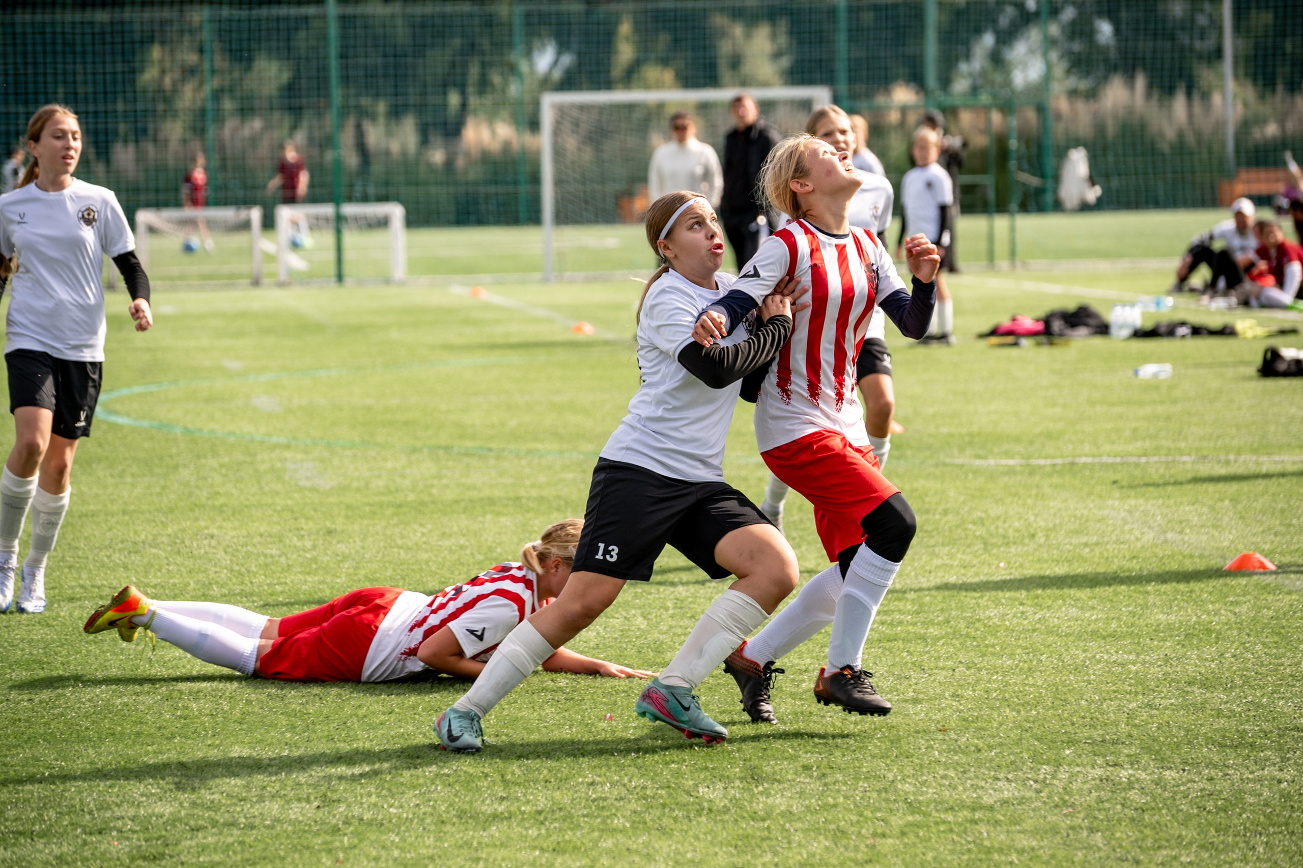 Фестиваль футбола Искра. Девочки. Свадебный и семейный фотограф София Невская