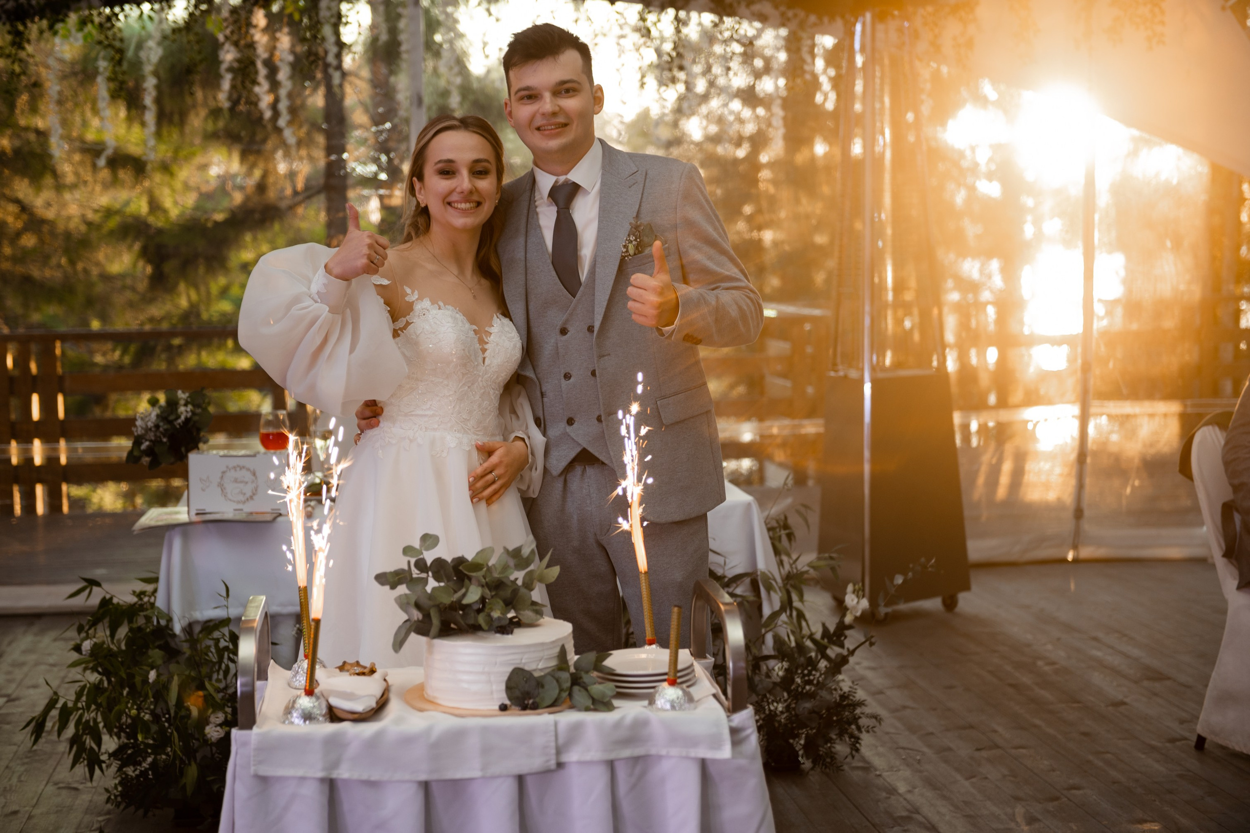 Весь день под дождем, вечером закат на озере. Свадебный и семейный фотограф София Невская