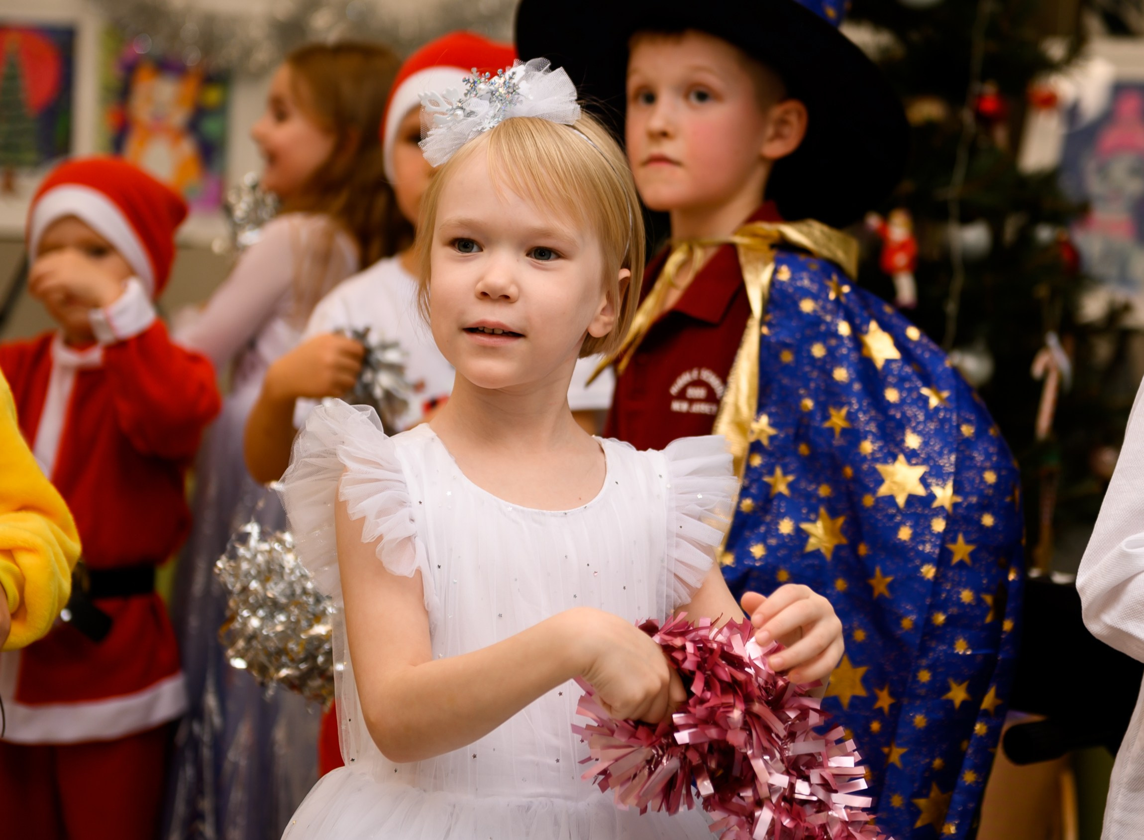 Елка 2025 садик Мантера. Свадебный и семейный фотограф София Невская